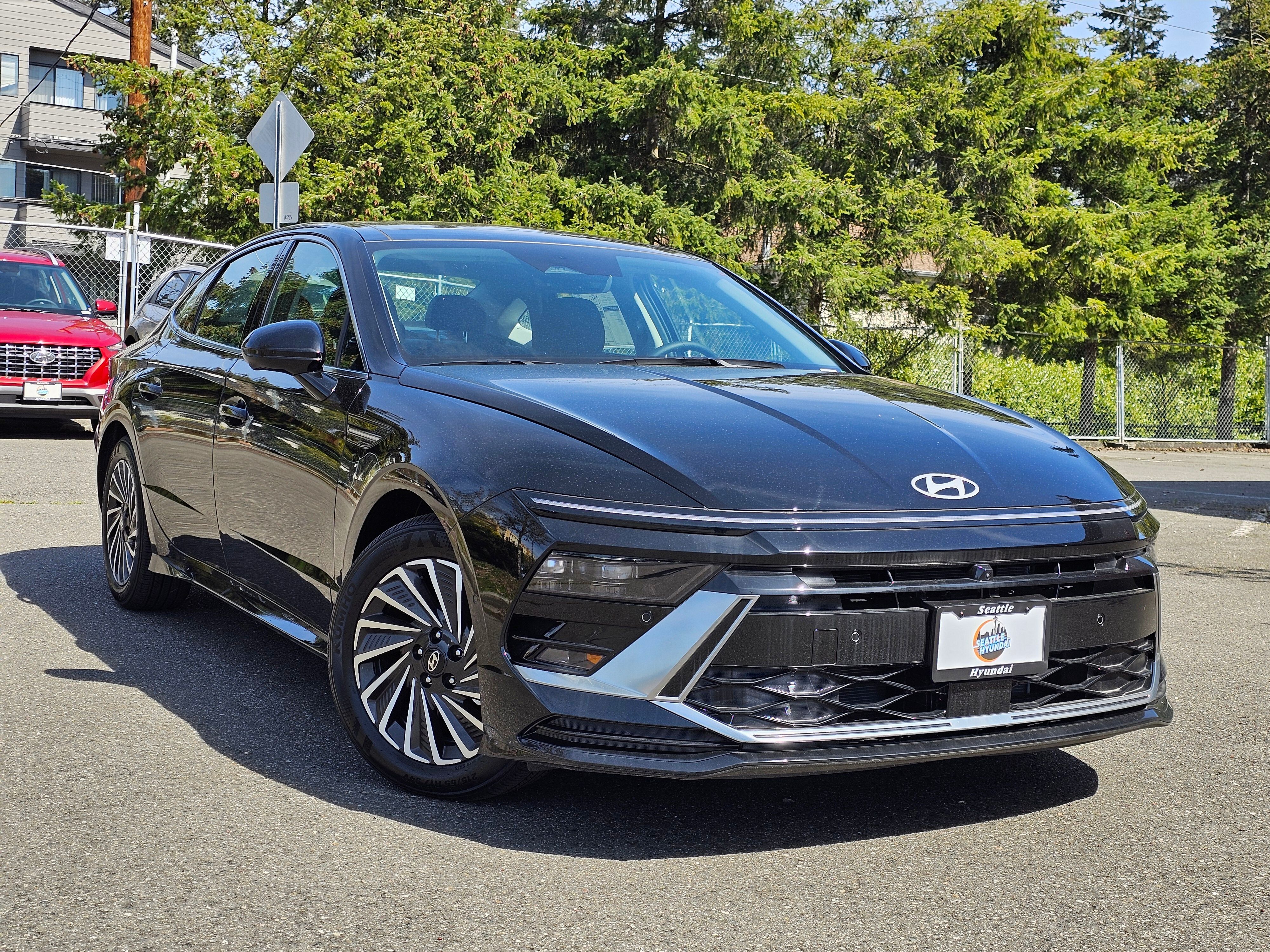 2025 Hyundai Sonata Hybrid Limited FWD