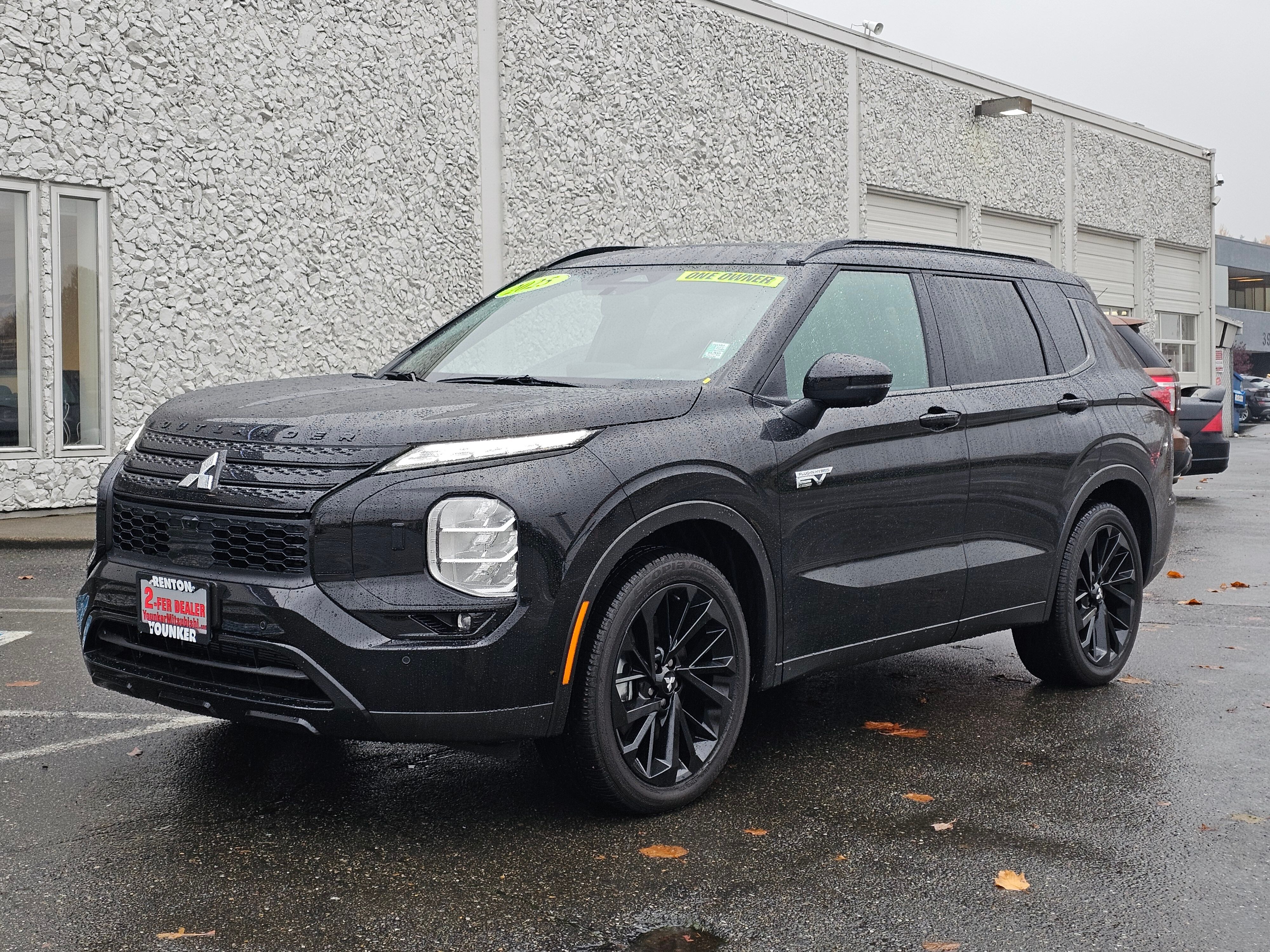 2025 Mitsubishi Outlander Hybrid Plug-in SEL Black Edition S-AWC