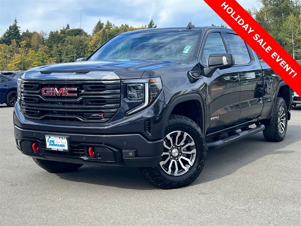 2023 GMC Sierra 1500 AT4 Crew Cab 4WD