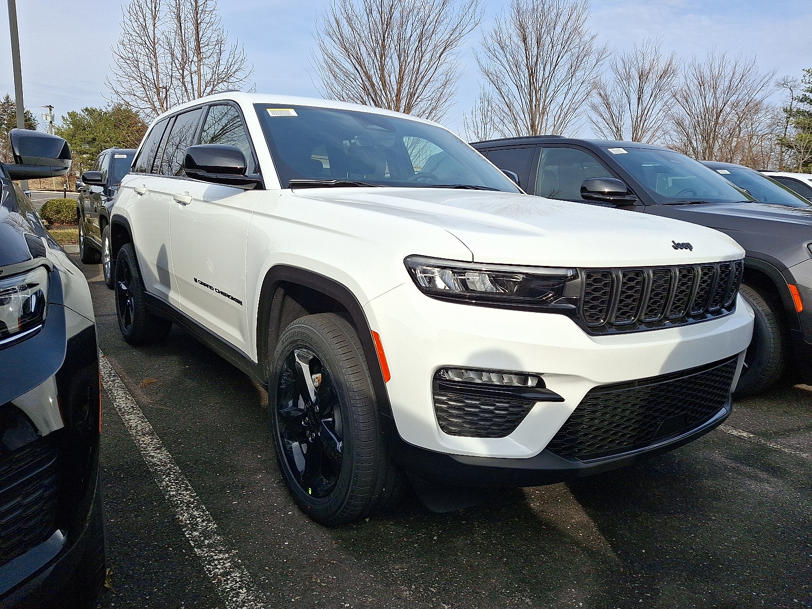 View vehicle photo 2