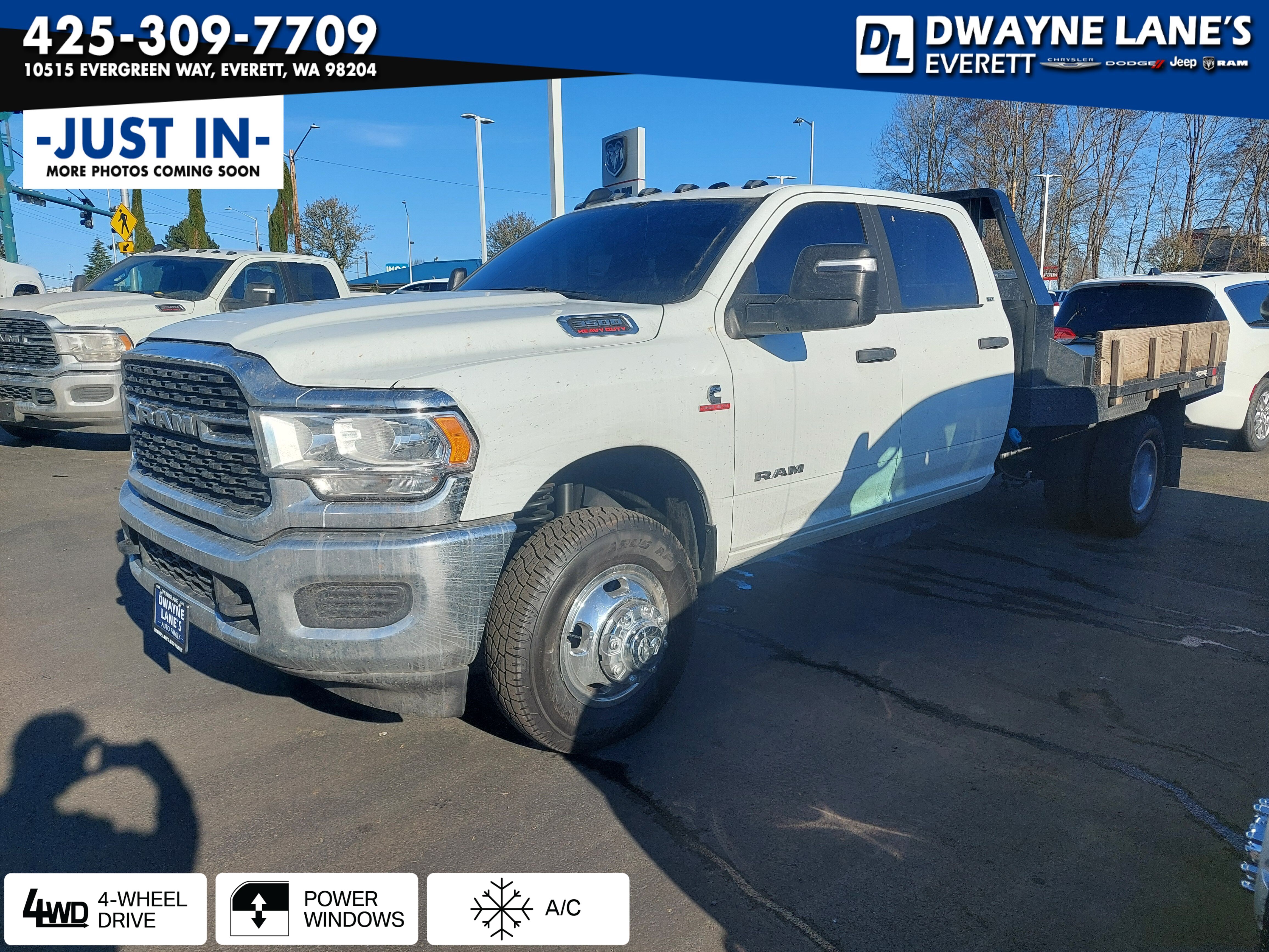 2024 RAM 3500 Chassis SLT Crew Cab LB DRW 4WD