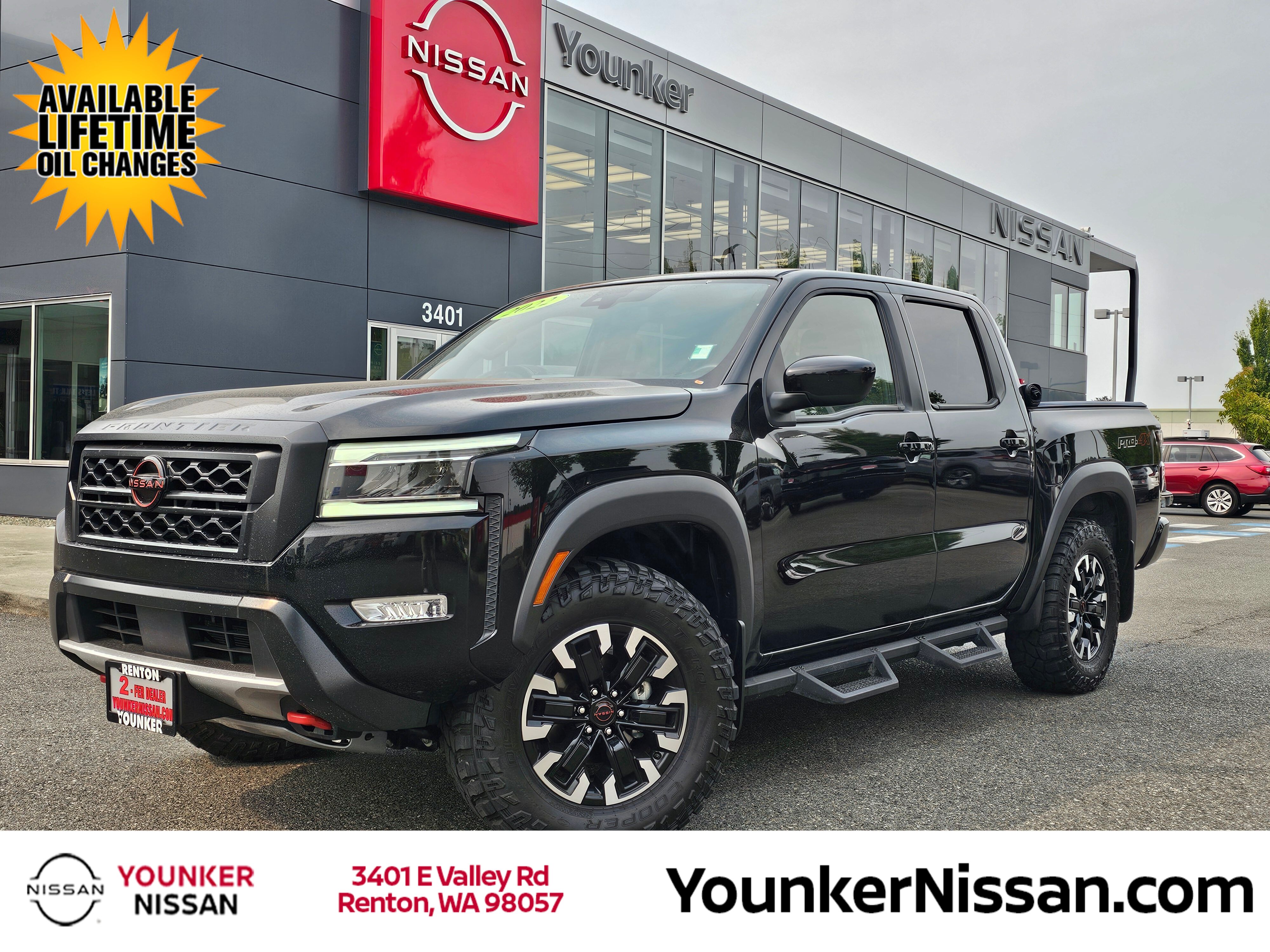 Super Black 2023 Nissan Frontier PRO-4X Crew Cab 4WD Pickup Truck Four-Wheel Drive 9-Speed Automatic