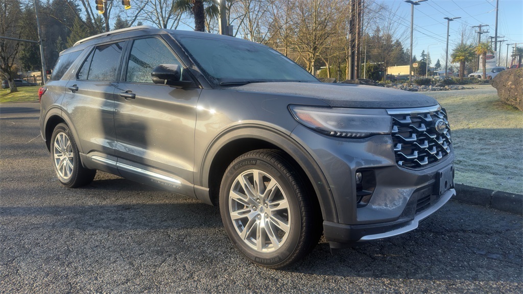 2025 Ford Explorer Platinum AWD