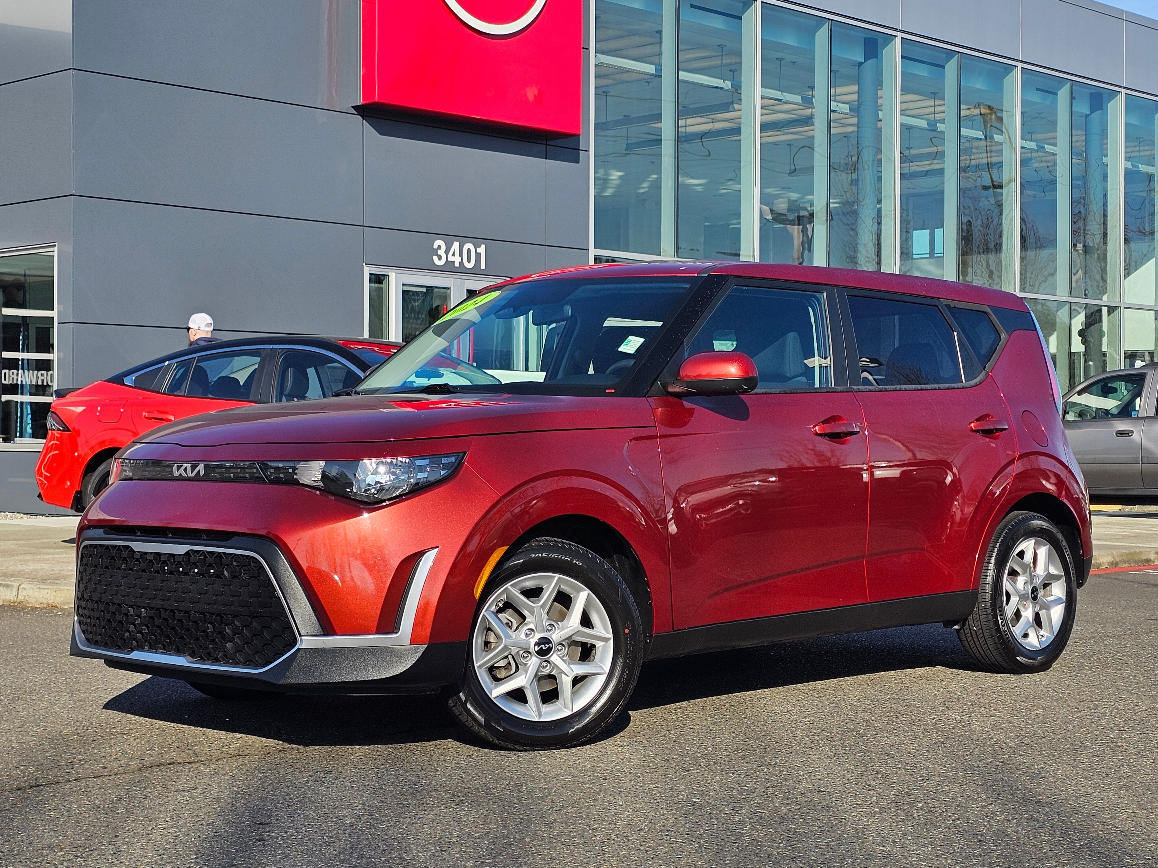 2024 Kia Soul LX FWD