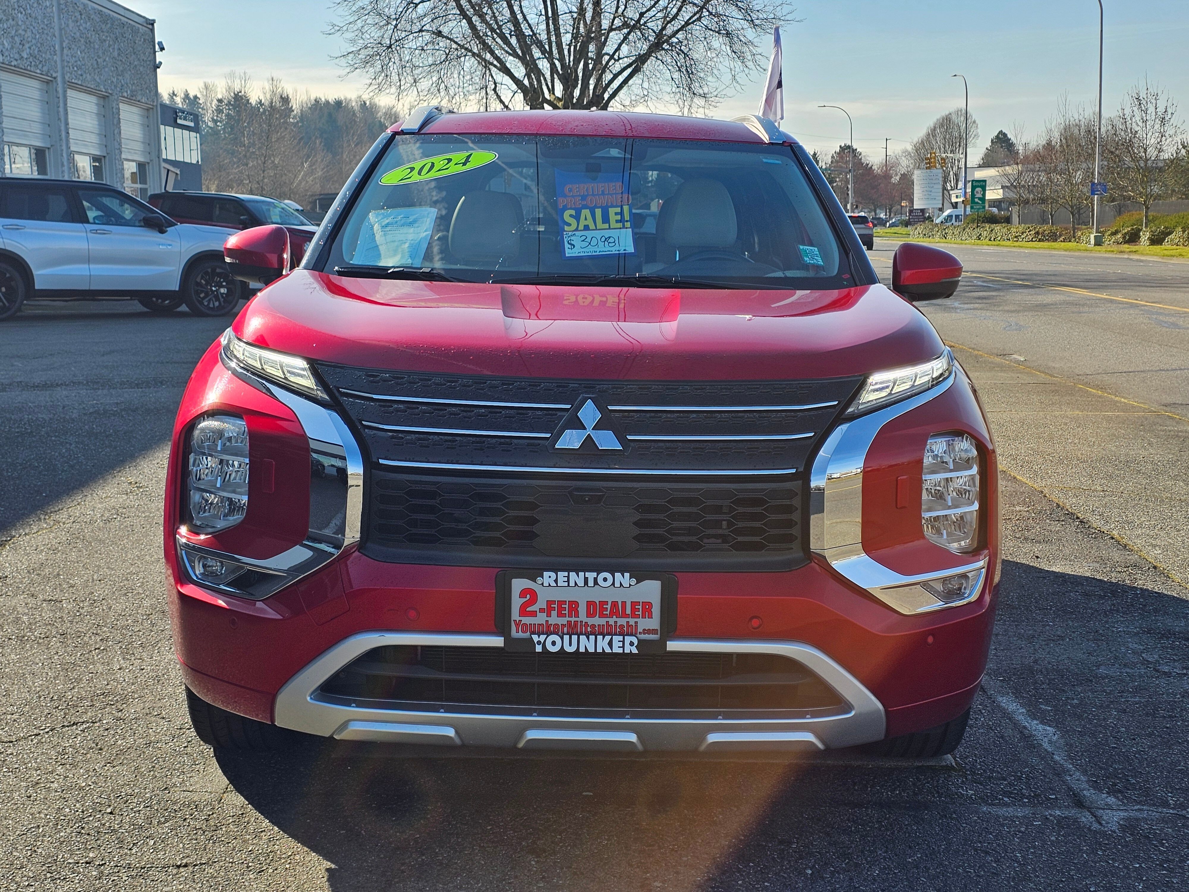 View vehicle photo 2