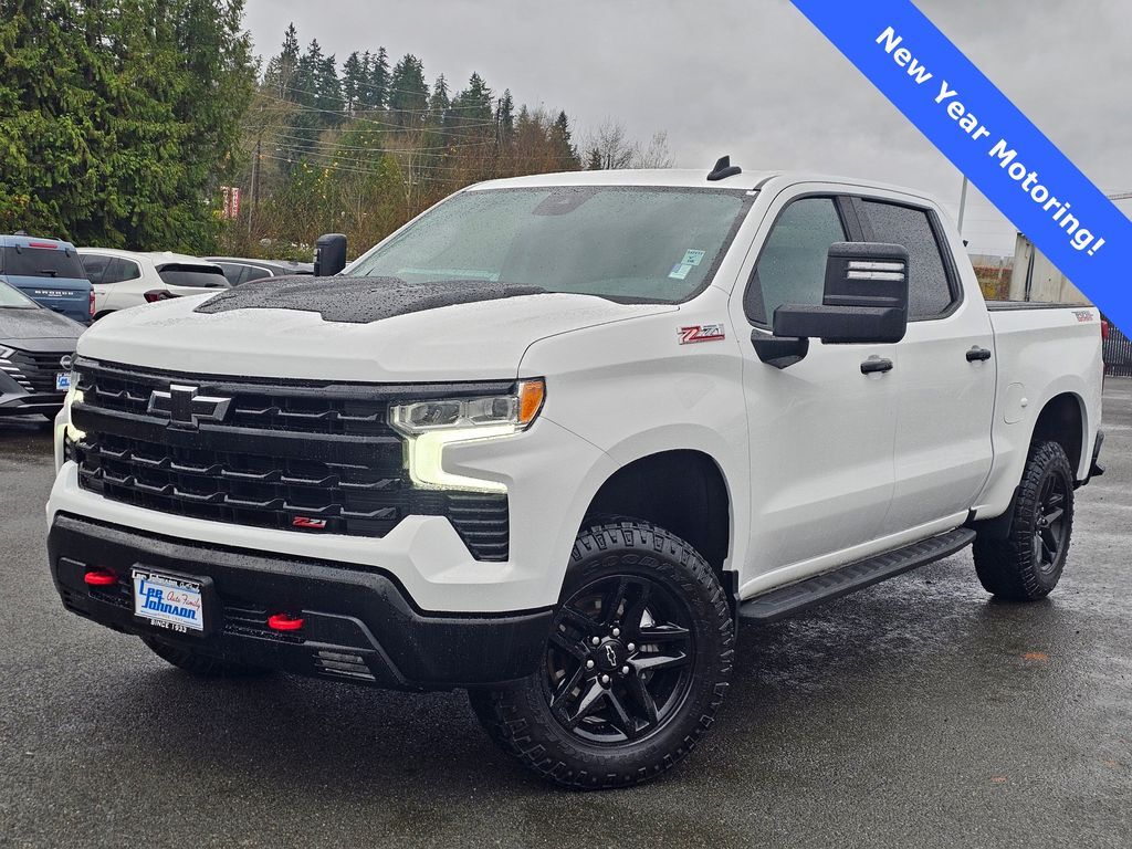 2022 Chevrolet Silverado 1500 LT Trail Boss Crew Cab 4WD