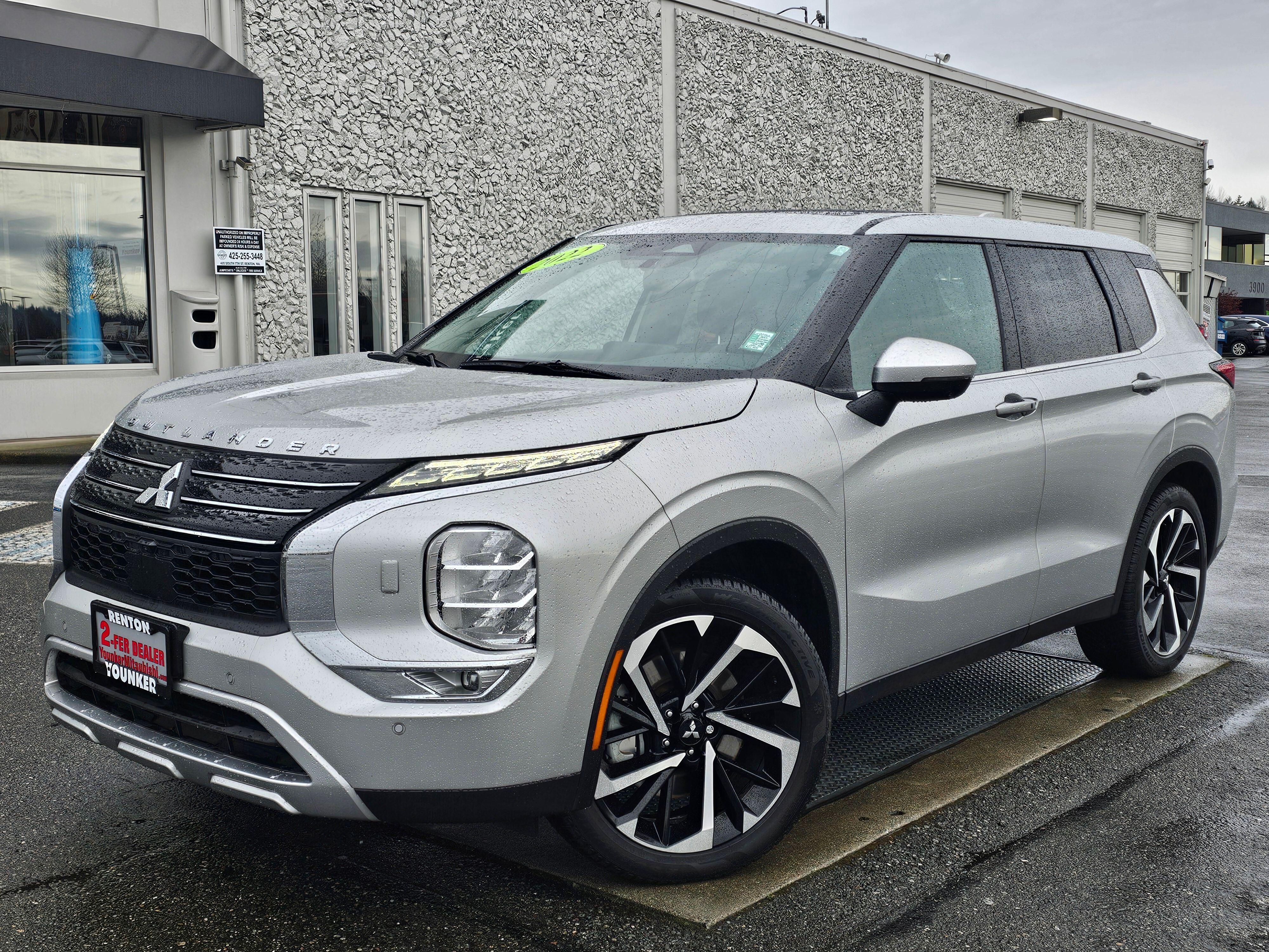 2022 Mitsubishi Outlander SE S-AWC