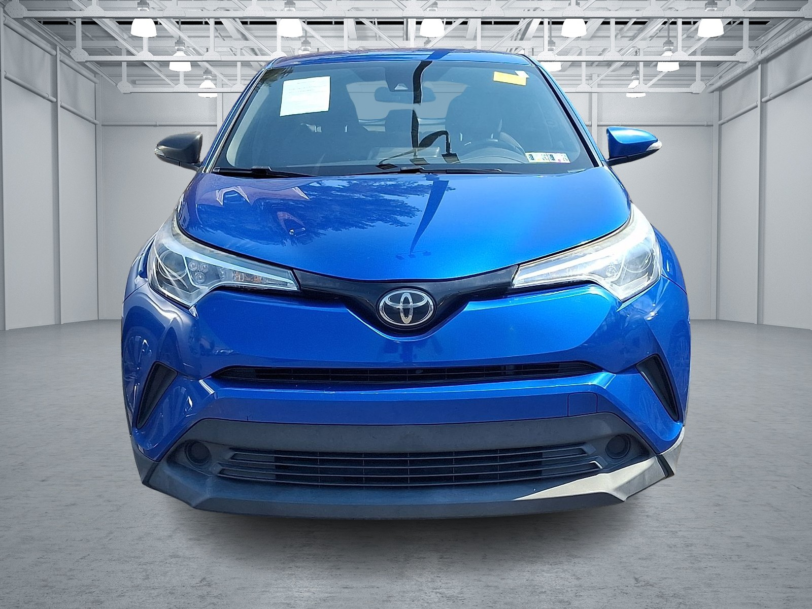 View vehicle photo 2