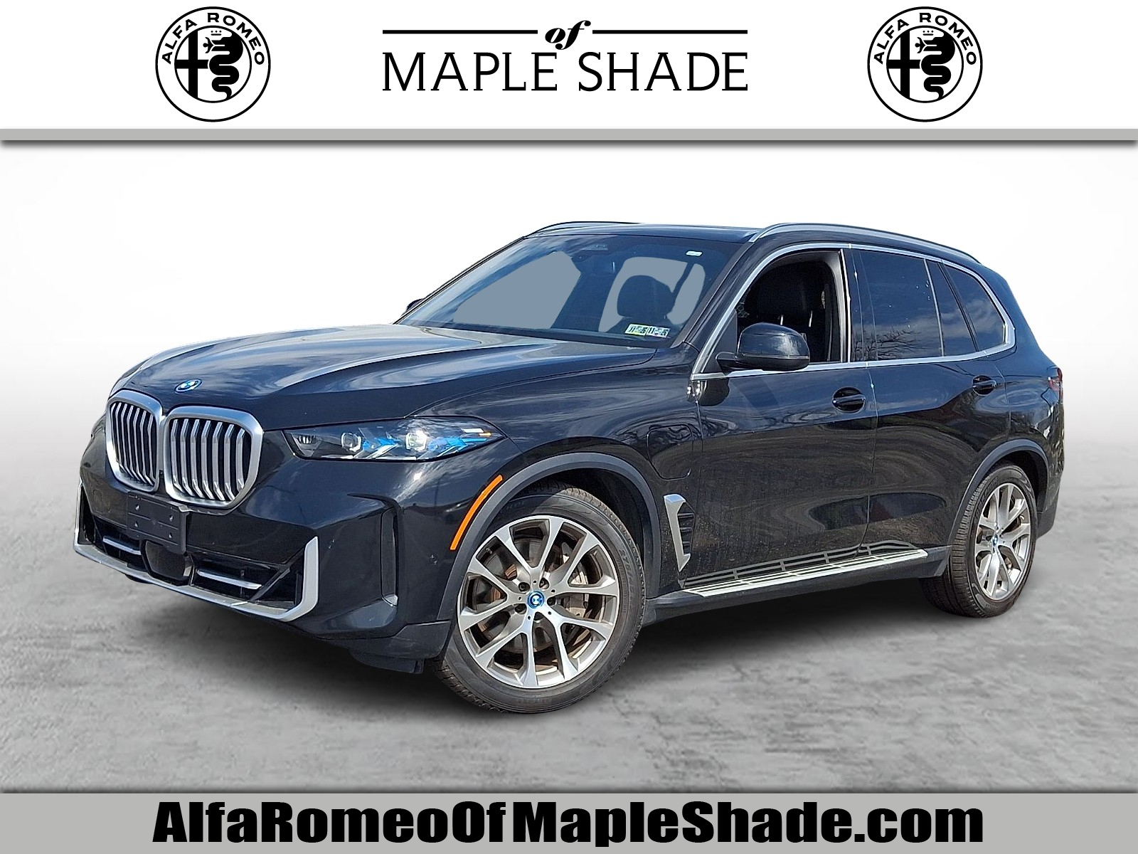 Black Sapphire Metallic - 475 2025 BMW X5 xDrive50e AWD SUV / Crossover All-Wheel Drive 8-Speed Automatic