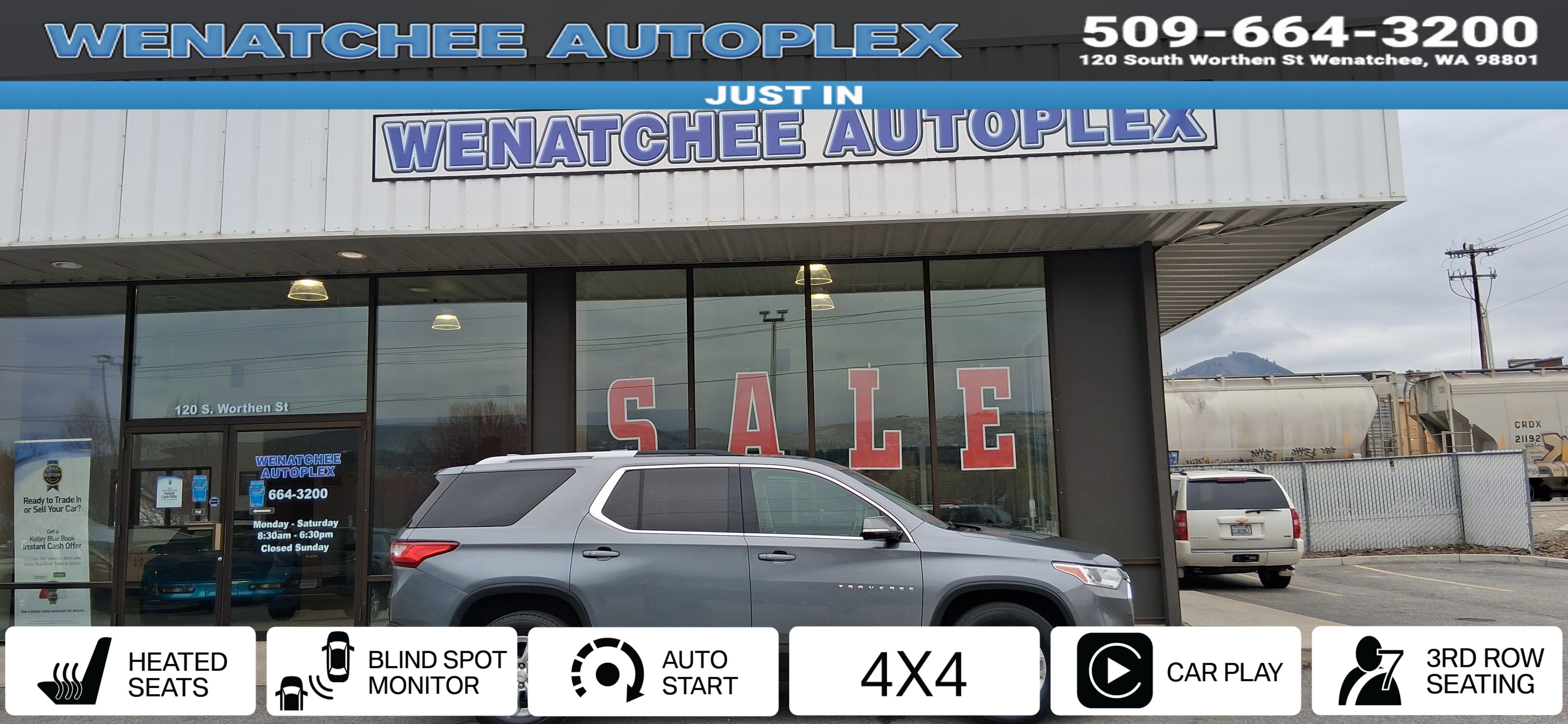 Gray 2018 Chevrolet Traverse LT Cloth AWD SUV / Crossover Four-Wheel Drive 9-Speed Automatic