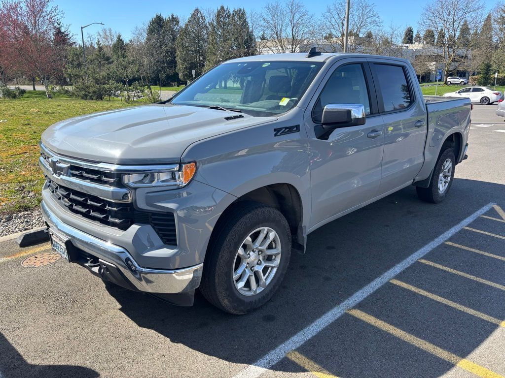 Slate Gray Metallic 2024 Chevrolet Silverado 1500 LT Crew Cab 4WD Pickup Truck Four-Wheel Drive Automatic