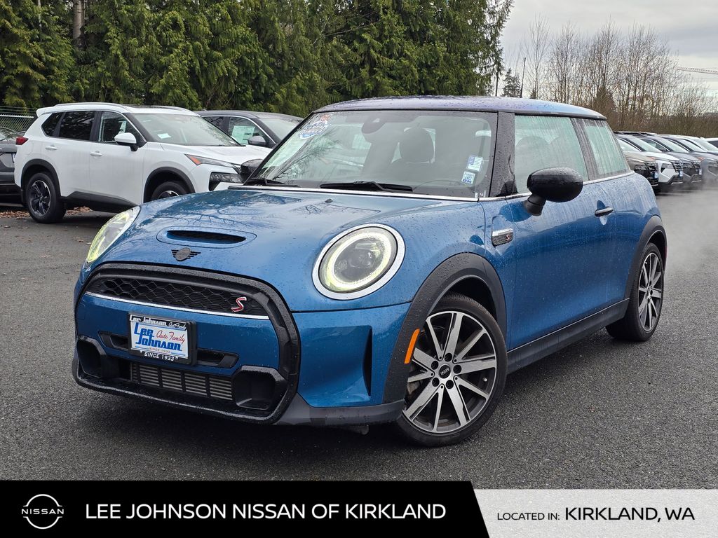Island Blue Metallic 2023 MINI Cooper S 2-Door Hatchback FWD Hatchback Front-Wheel Drive 7-Speed Automatic