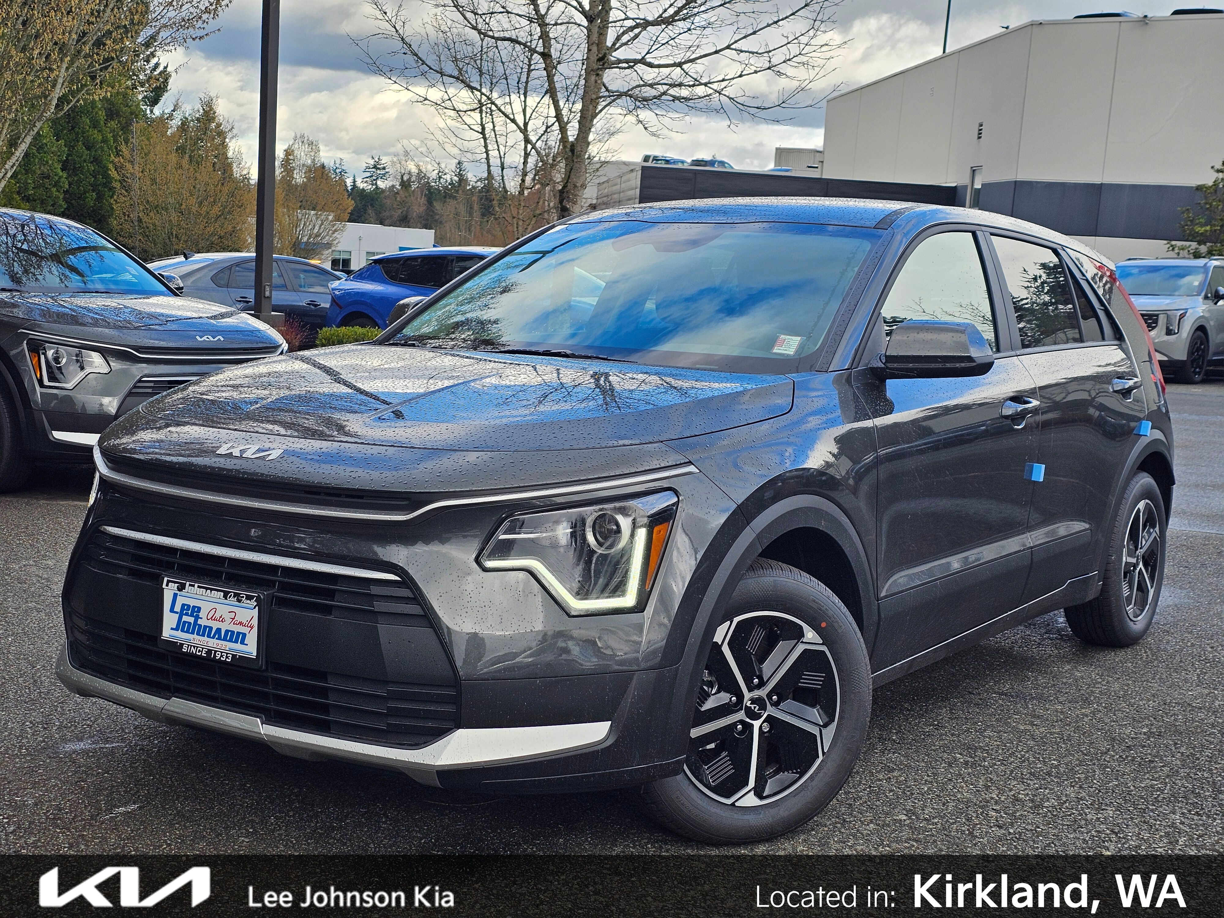 Interstellar Gray 2026 Kia Niro LX FWD SUV / Crossover Front-Wheel Drive 6-Speed Dual Clutch
