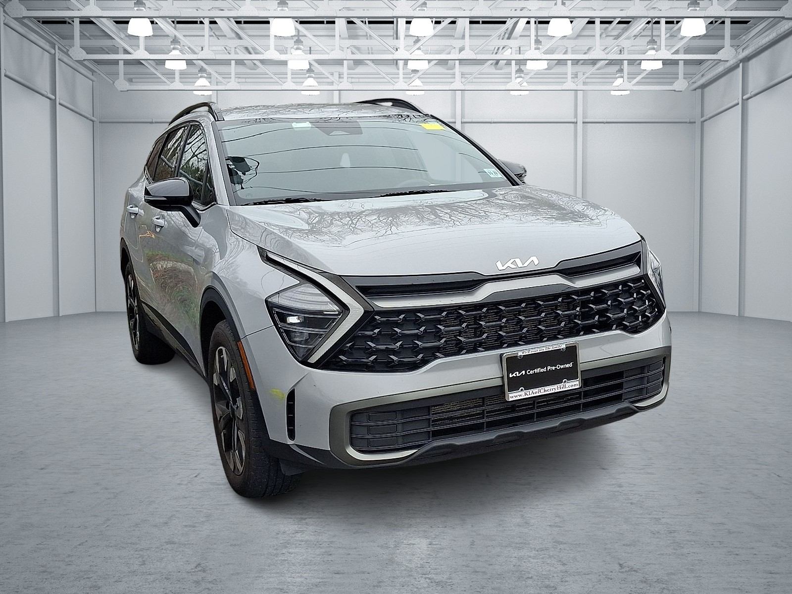 View vehicle photo 3