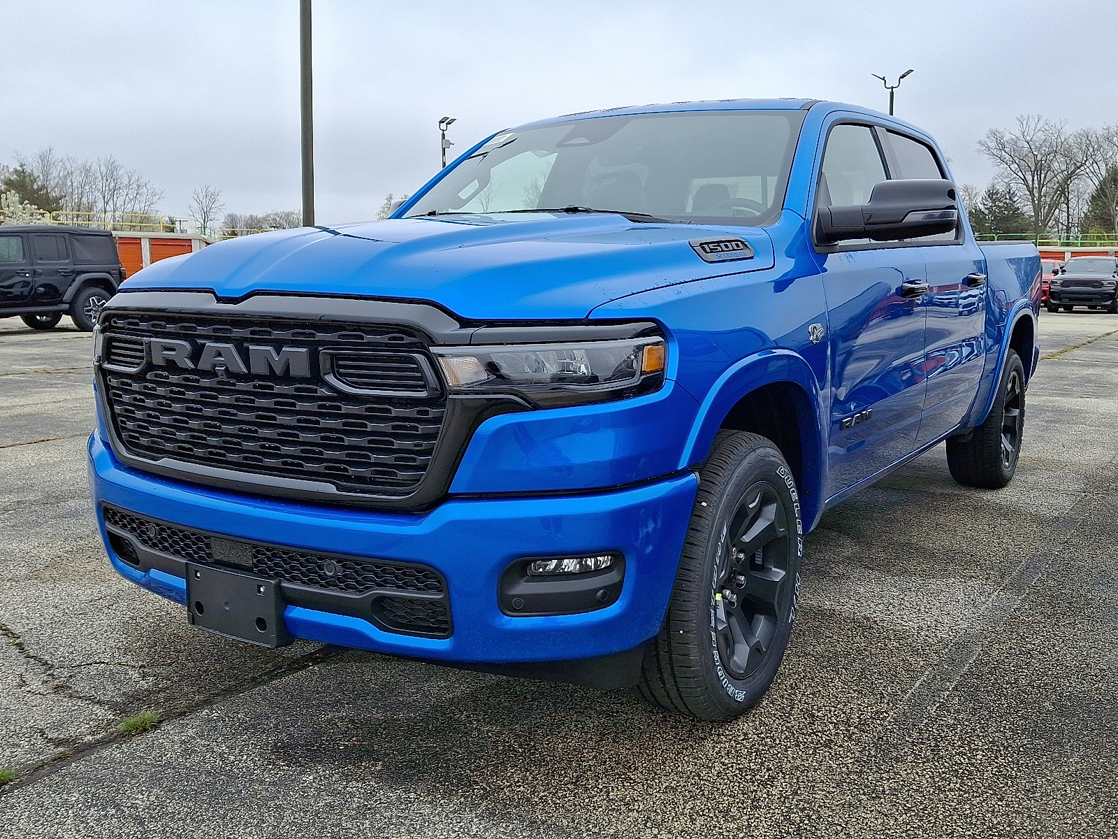 Hydro Blue Pearlcoat 2026 RAM 1500 Big Horn Crew Cab 4WD Pickup Truck Four-Wheel Drive 8-Speed Automatic
