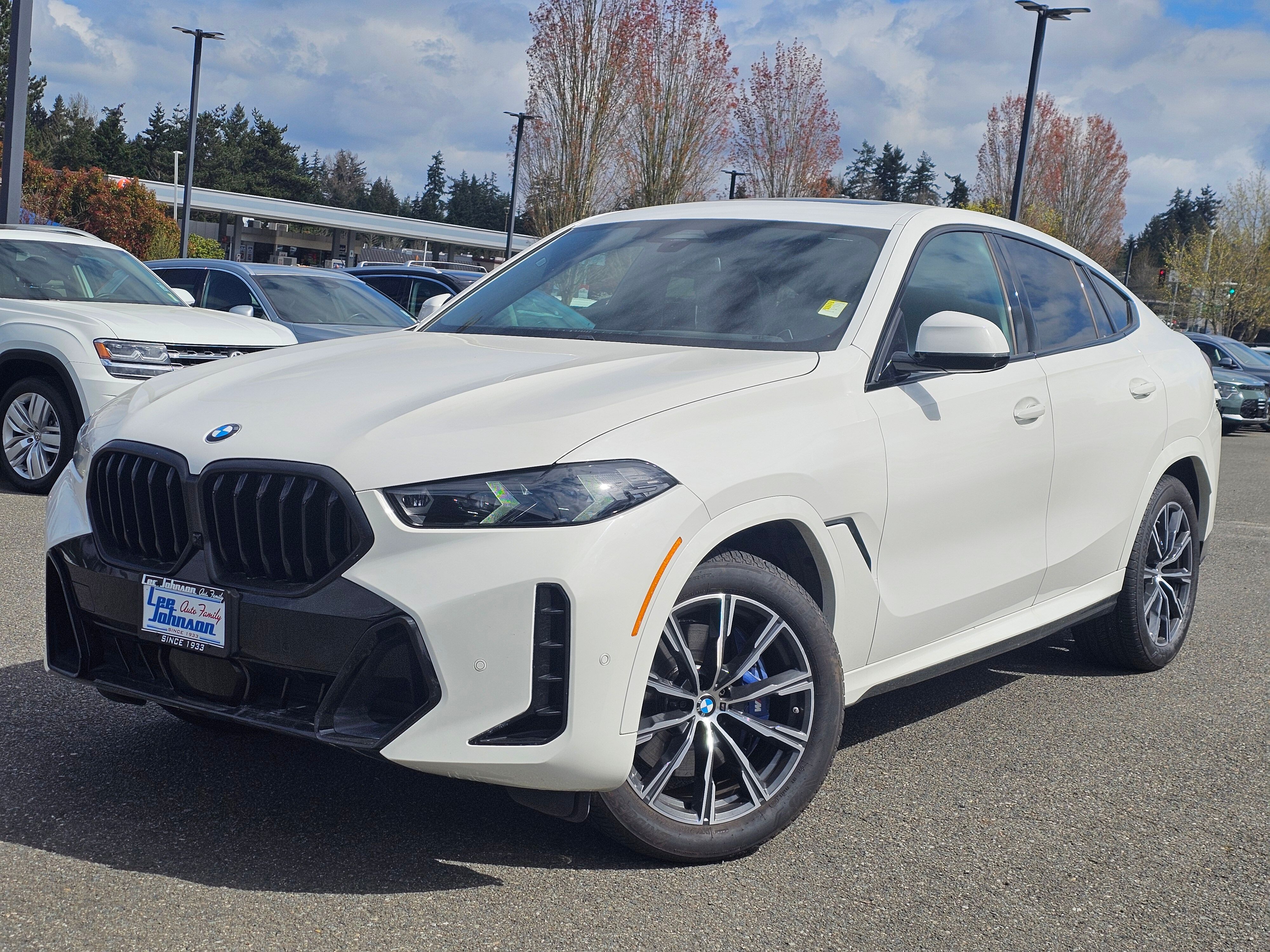 Alpine White 2026 BMW X6 xDrive40i SUV / Crossover All-Wheel Drive 8-Speed Automatic