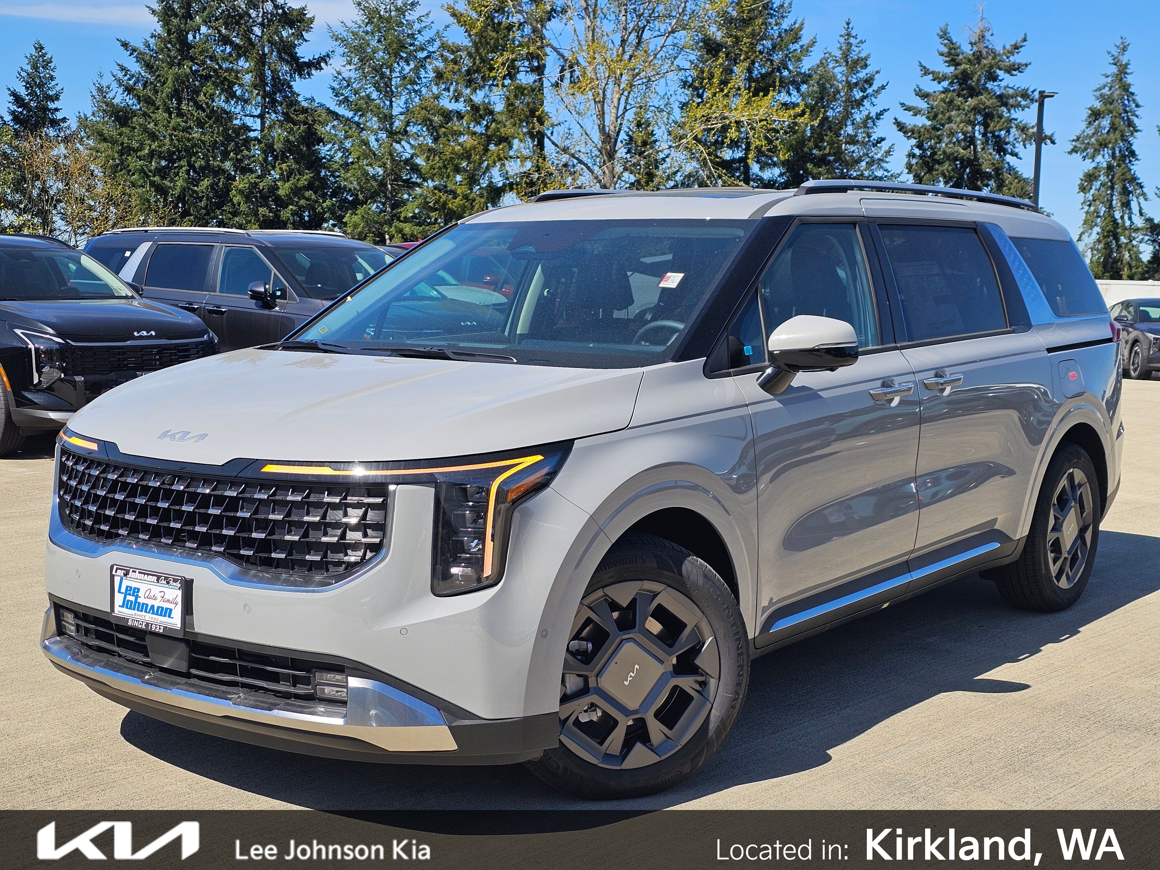 Ceramic Silver 2026 Kia Carnival Hybrid SX FWD Minivan Front-Wheel Drive 6-Speed Automatic