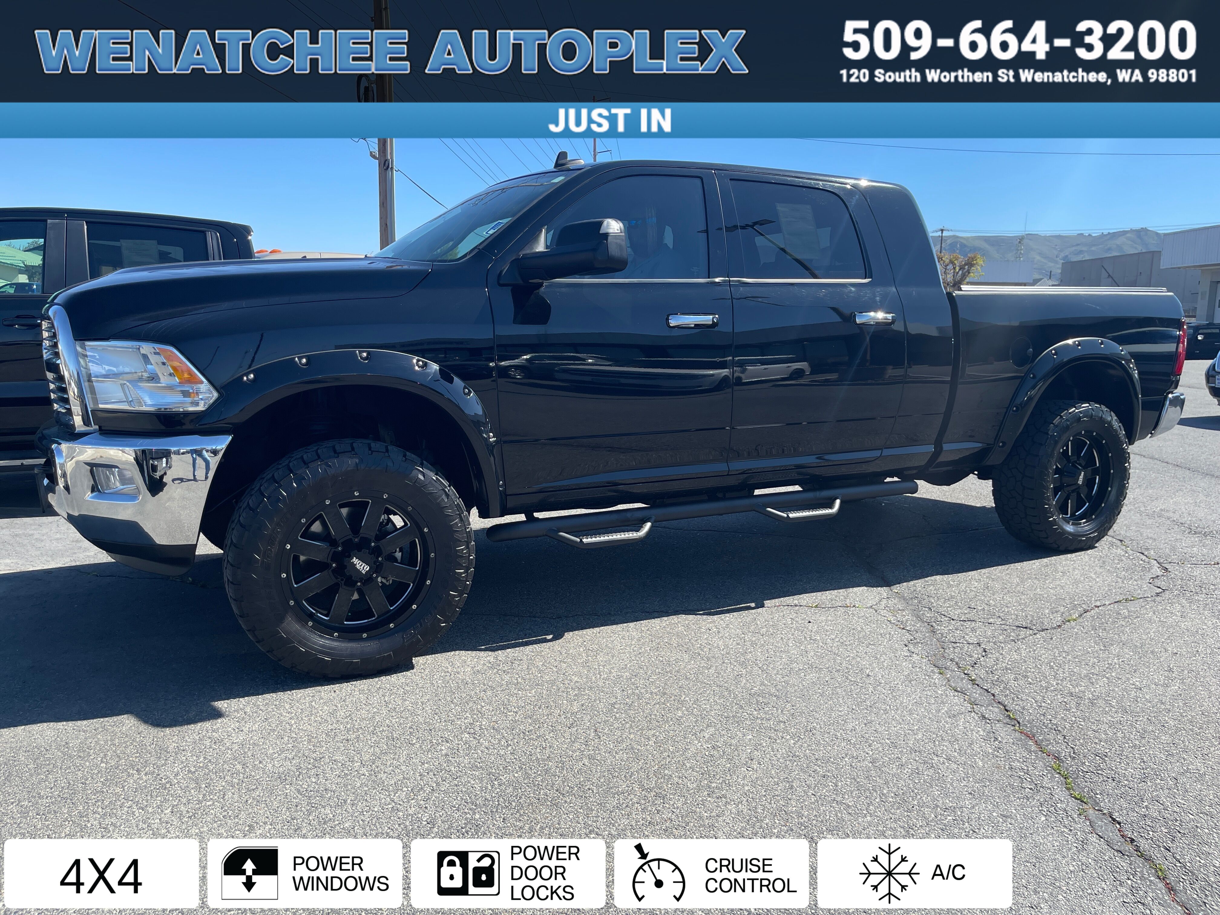 Black 2013 RAM 2500 SLT Mega Cab 4WD Pickup Truck Four-Wheel Drive