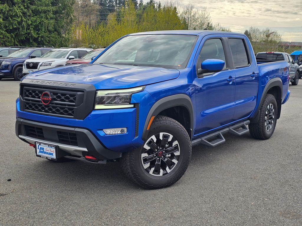 2024 Nissan Frontier PRO-4X Crew Cab 4WD
