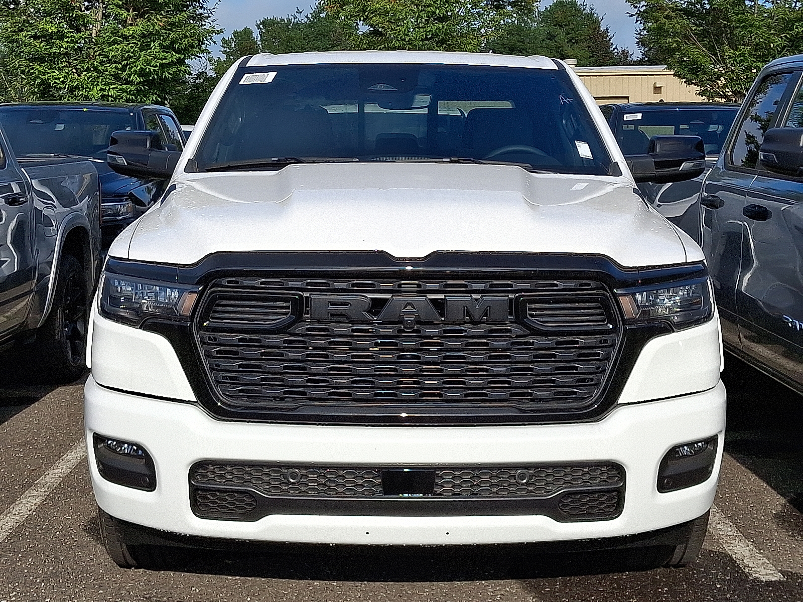 View vehicle photo 2