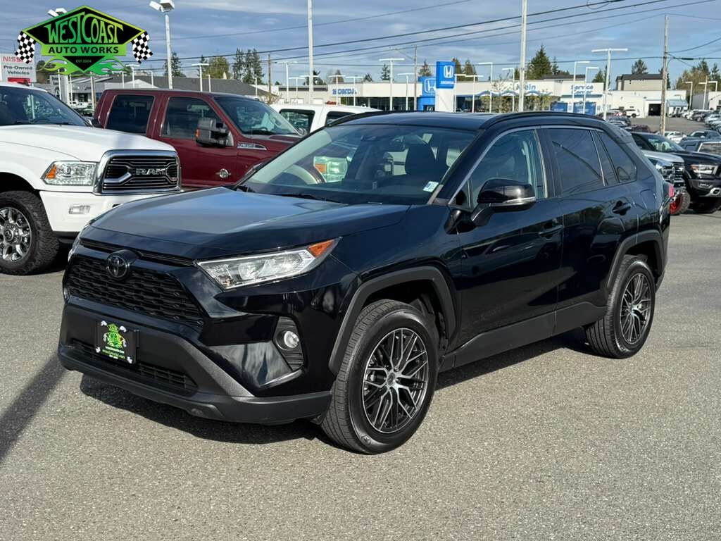 2020 Toyota RAV4 XLE AWD SUV / Crossover All-Wheel Drive 8-Speed Automatic