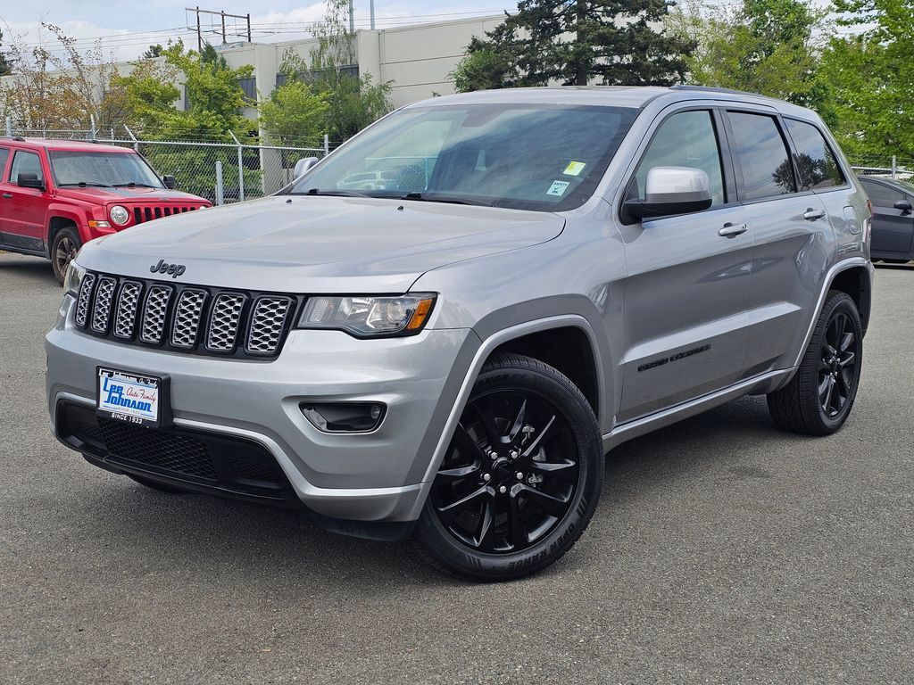 2020 Jeep Grand Cherokee Altitude 4WD
