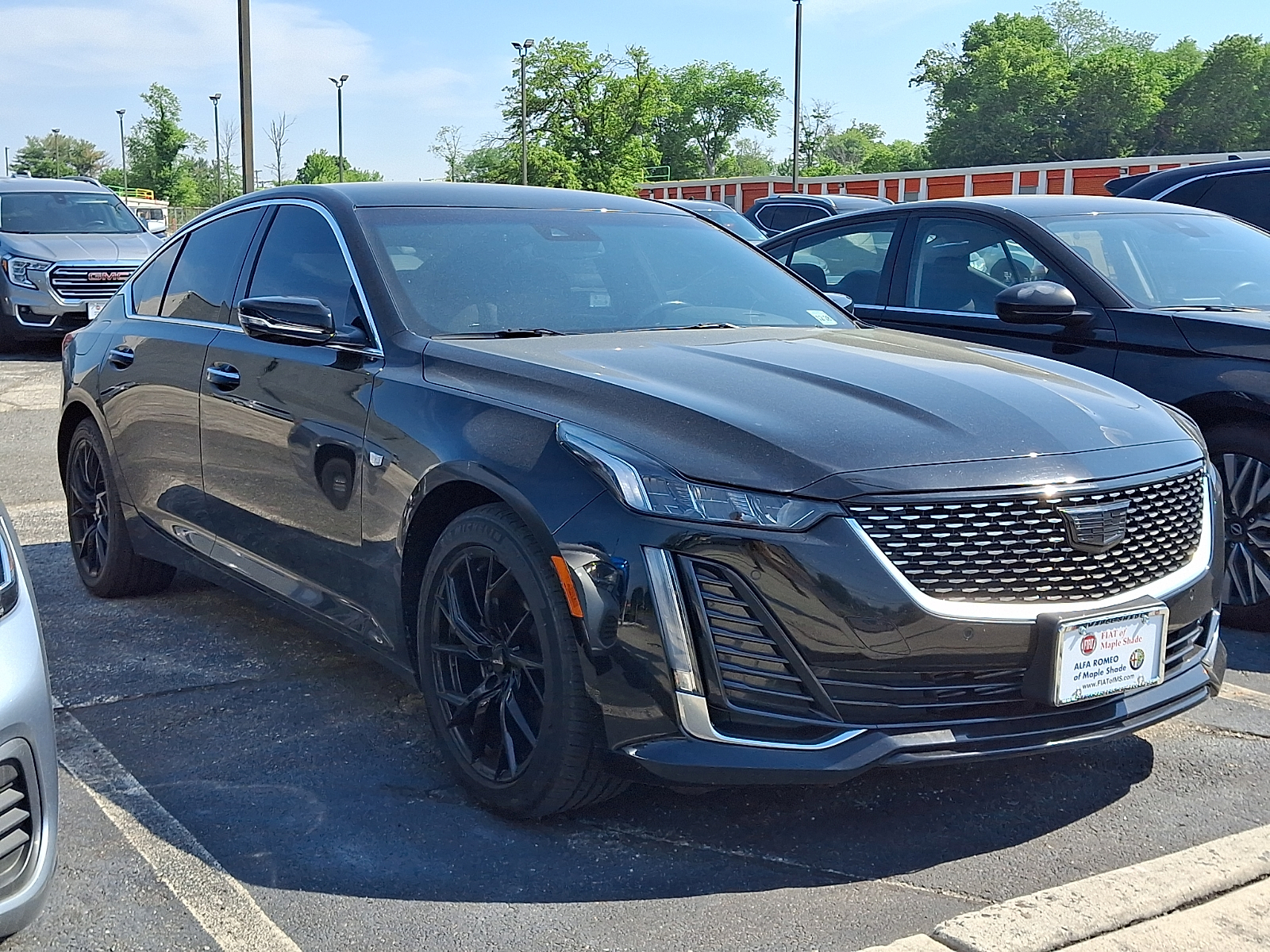 View vehicle photo 3