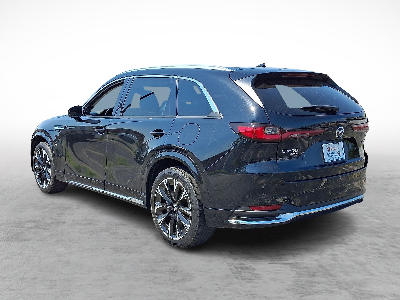 View vehicle photo 3