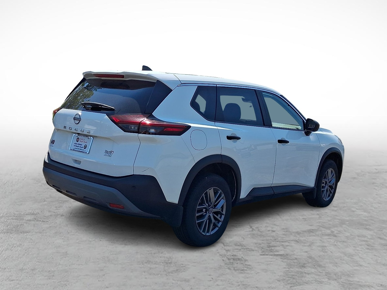 View vehicle photo 5