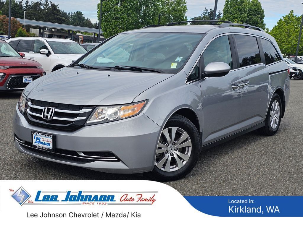 Lunar Silver Metallic 2016 Honda Odyssey SE FWD Minivan Front-Wheel Drive 6-Speed Automatic