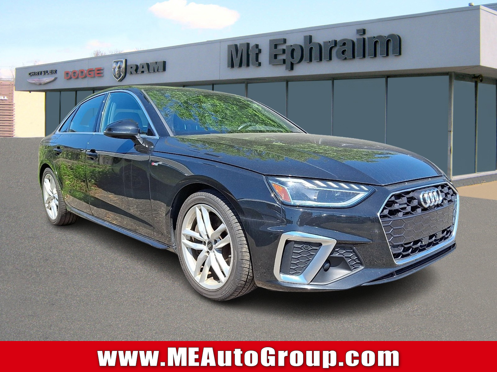 Mythos Black Metallic - 0E0E 2024 Audi A4 quattro Premium Plus S Line 45 TFSI AWD Sedan All-Wheel Drive 7-Speed Automatic