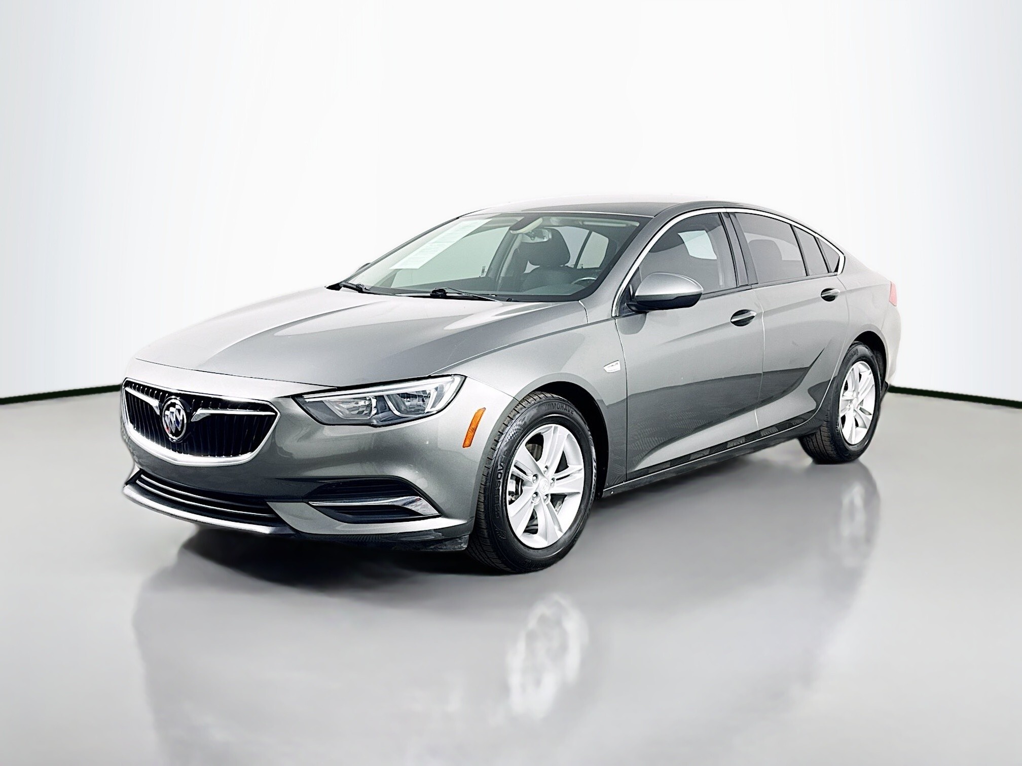 Gray 2018 Buick Regal Sportback Preferred FWD Sedan Front-Wheel Drive 9-Speed Automatic
