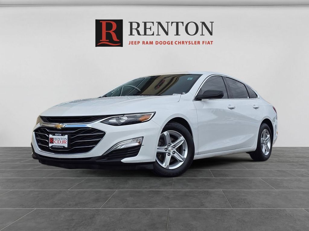 Summit White 2022 Chevrolet Malibu LS FWD Sedan Front-Wheel Drive Continuously Variable Transmission