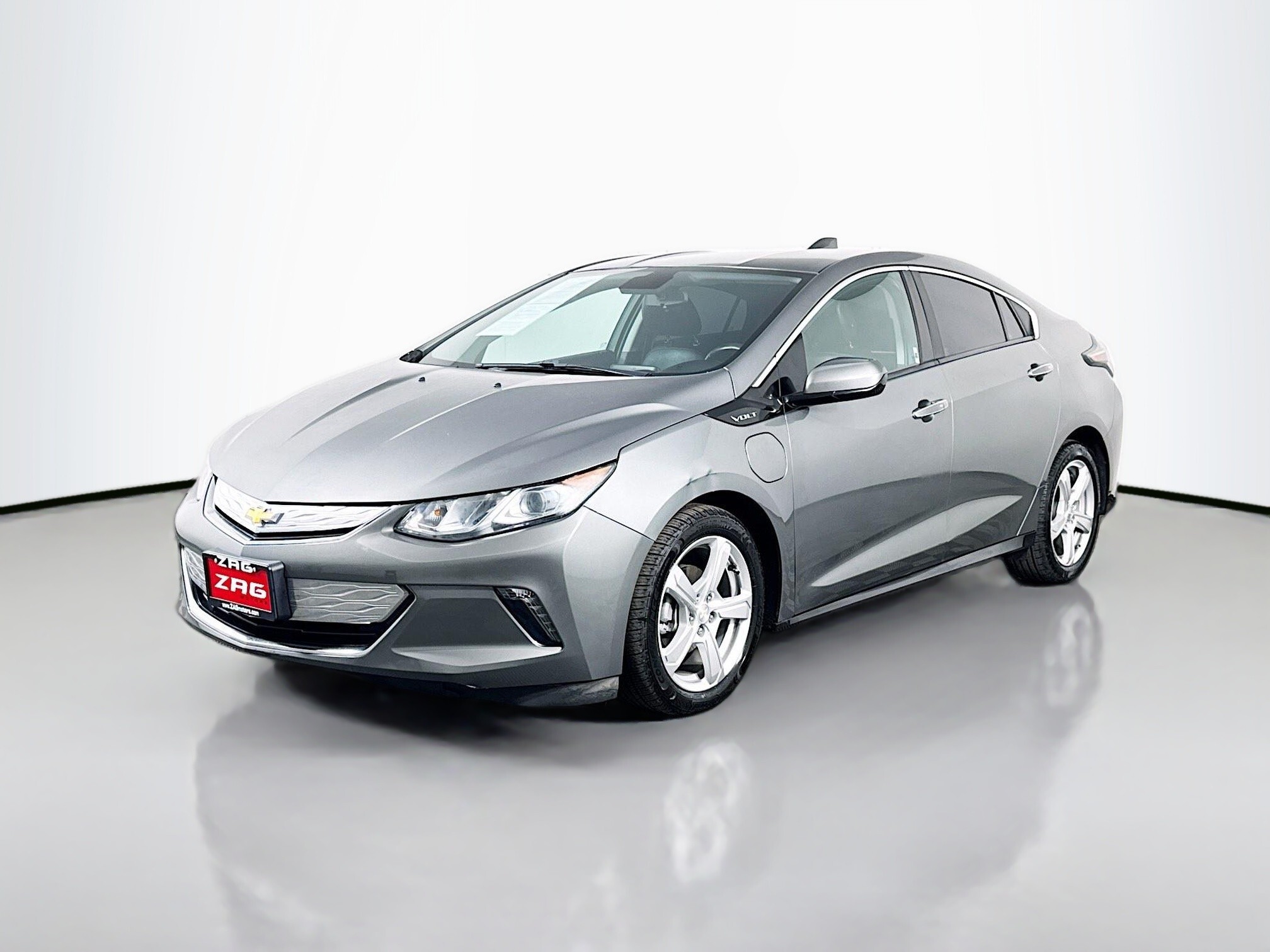Gray 2017 Chevrolet Volt LT FWD Hatchback Front-Wheel Drive 1-Speed Dual Clutch