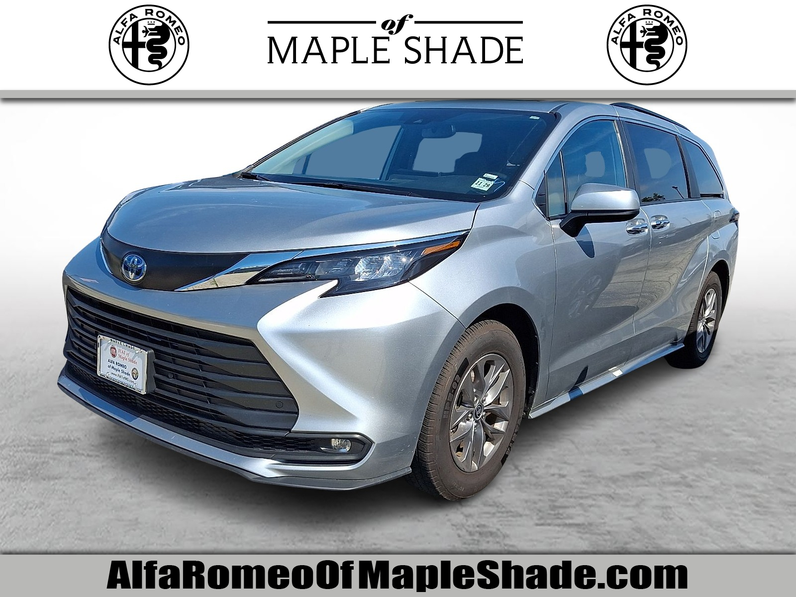 Celestial Silver Metallic - 1J9 2025 Toyota Sienna XLE 7-Passenger FWD Minivan Front-Wheel Drive Continuously Variable Transmission