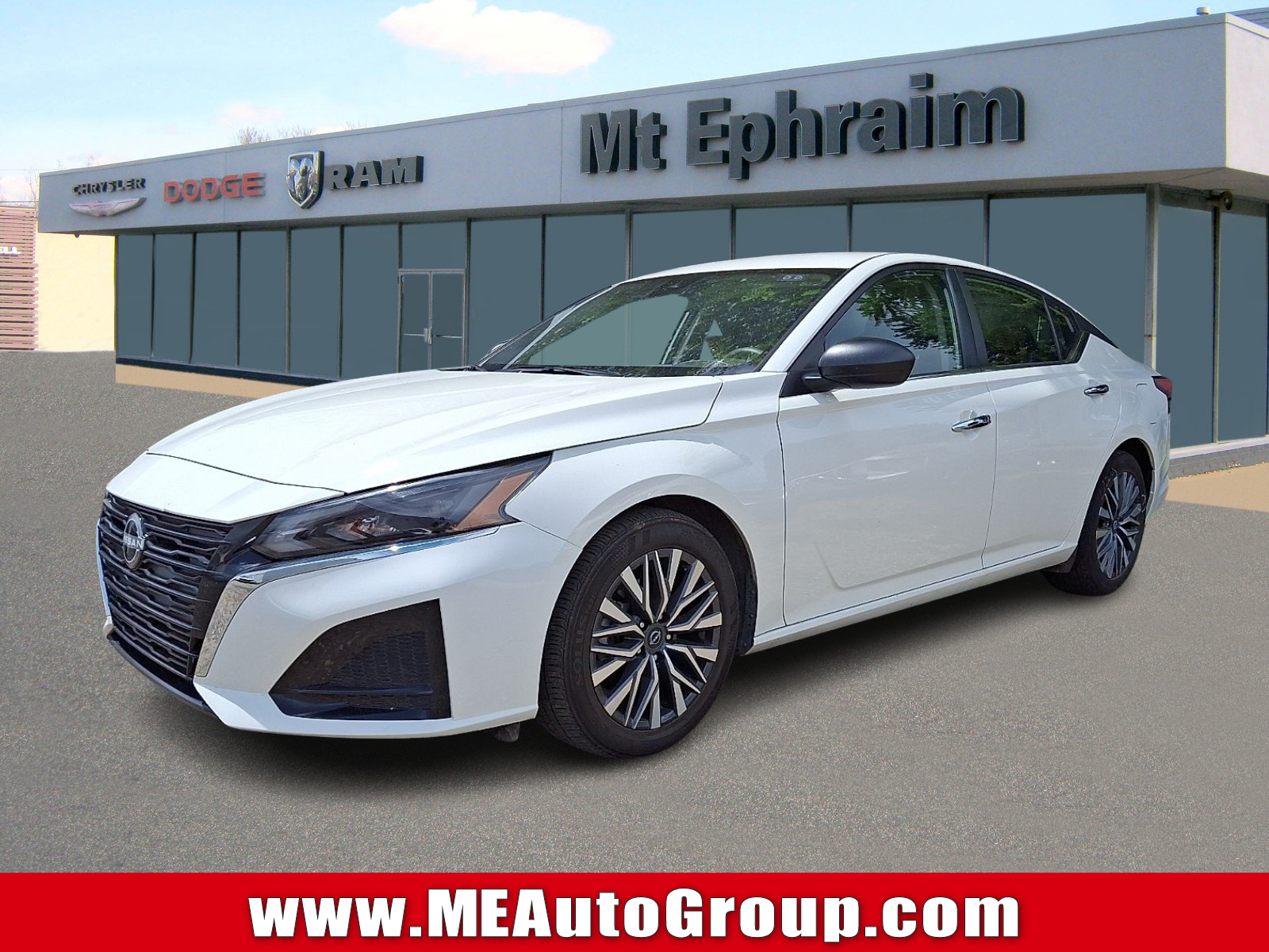 Glacier White - QAK 2025 Nissan Altima Sedan Front-Wheel Drive Continuously Variable Transmission