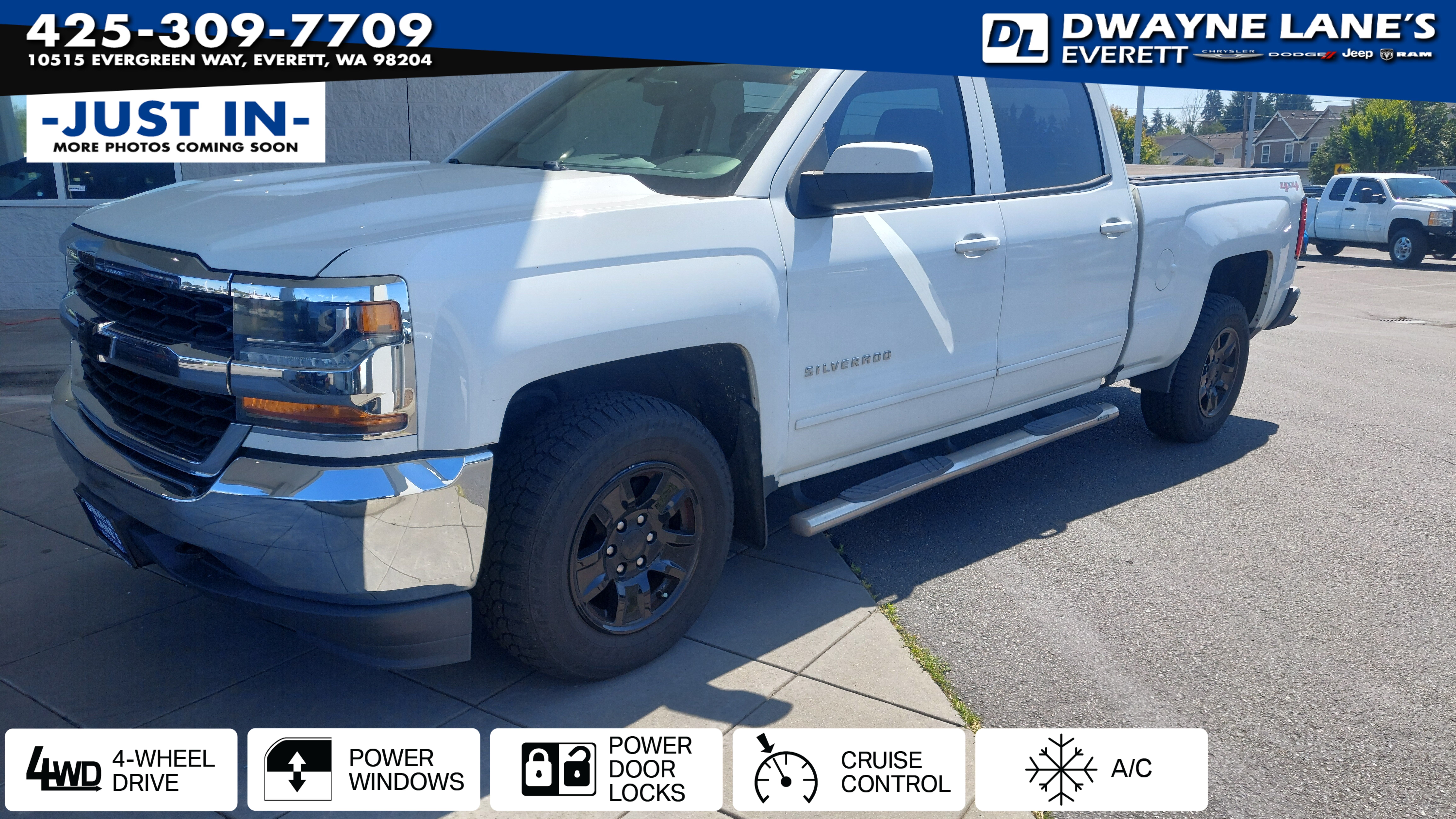 Summit White 2017 Chevrolet Silverado 1500 Pickup Truck Four-Wheel Drive 6-Speed Automatic Overdrive