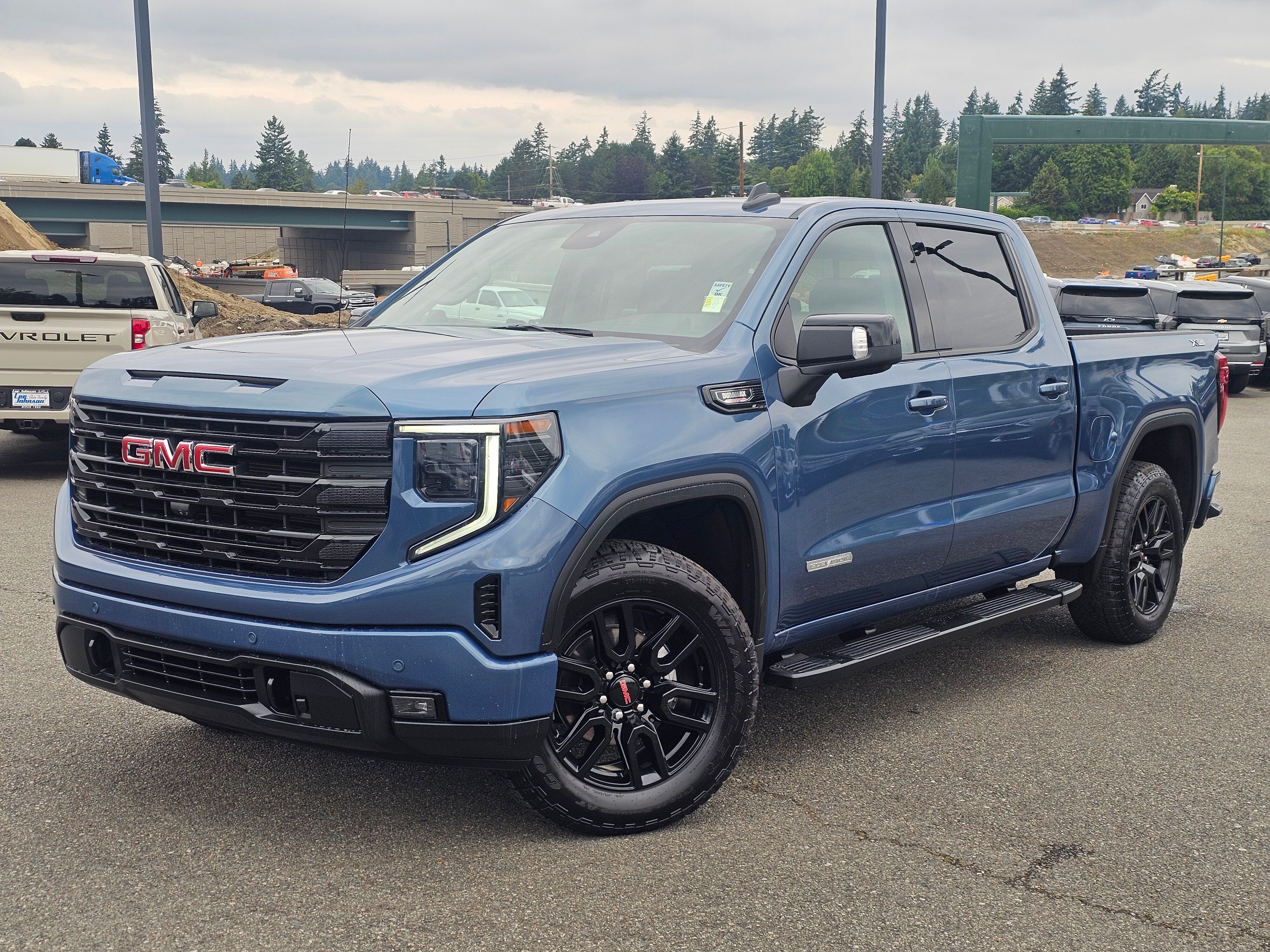 Downpour Metallic 2026 GMC Sierra 1500 Pickup Truck Four-Wheel Drive Automatic
