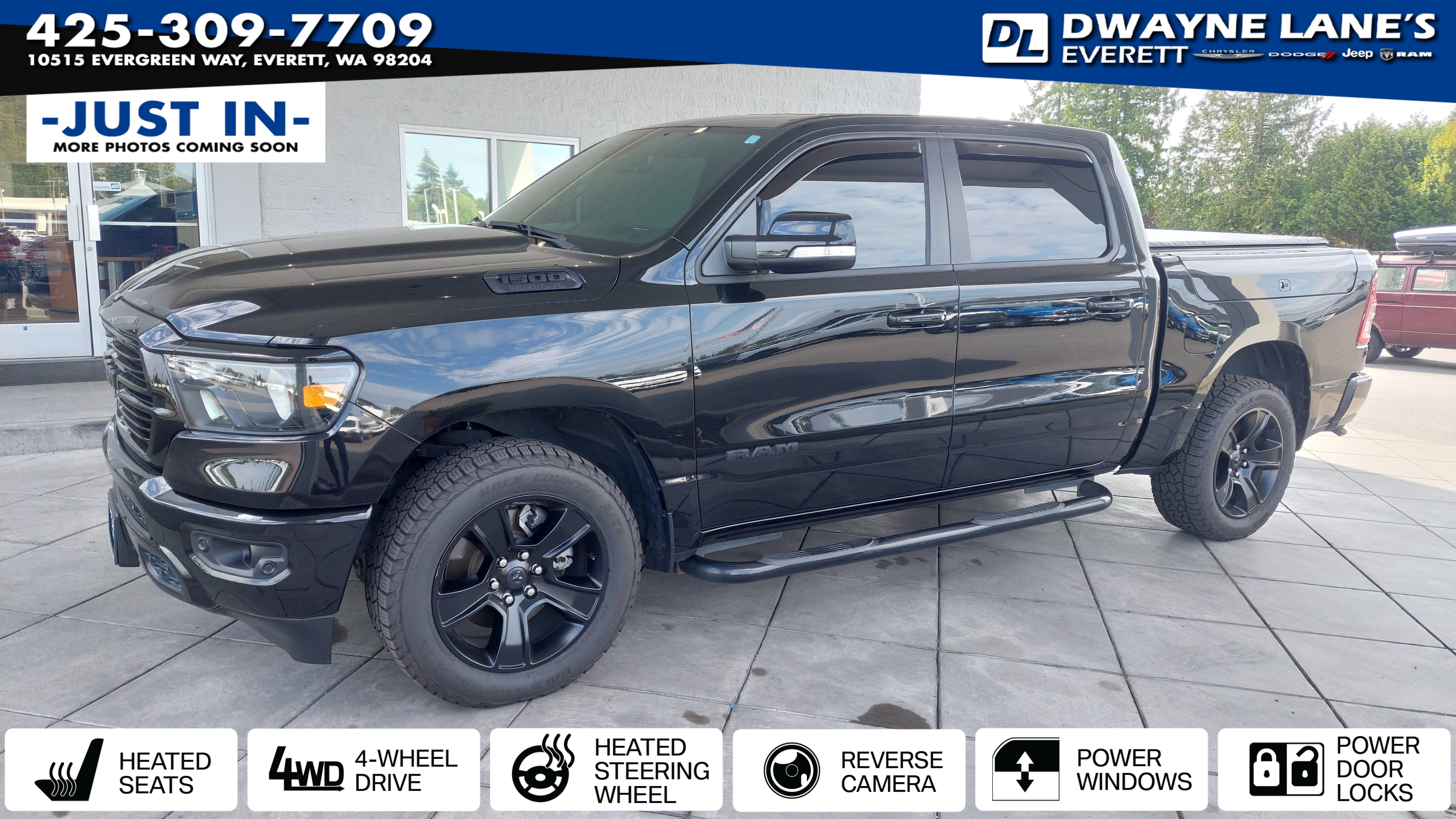 Diamond Black Crystal Pearlcoat 2020 RAM 1500 Pickup Truck Four-Wheel Drive 8-Speed Automatic