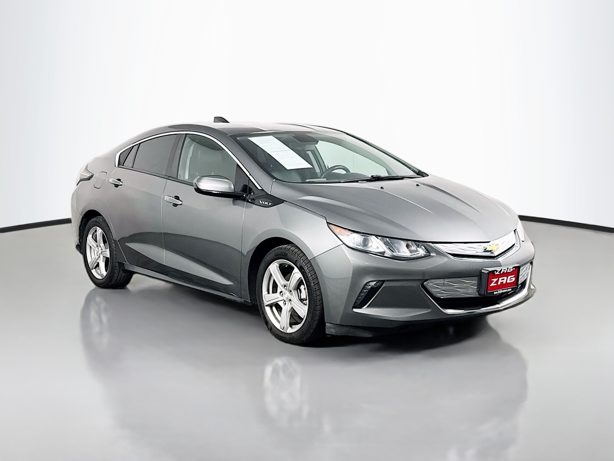 Heather Gray Metallic 2017 Chevrolet Volt Hatchback Front-Wheel Drive 1-Speed Dual Clutch