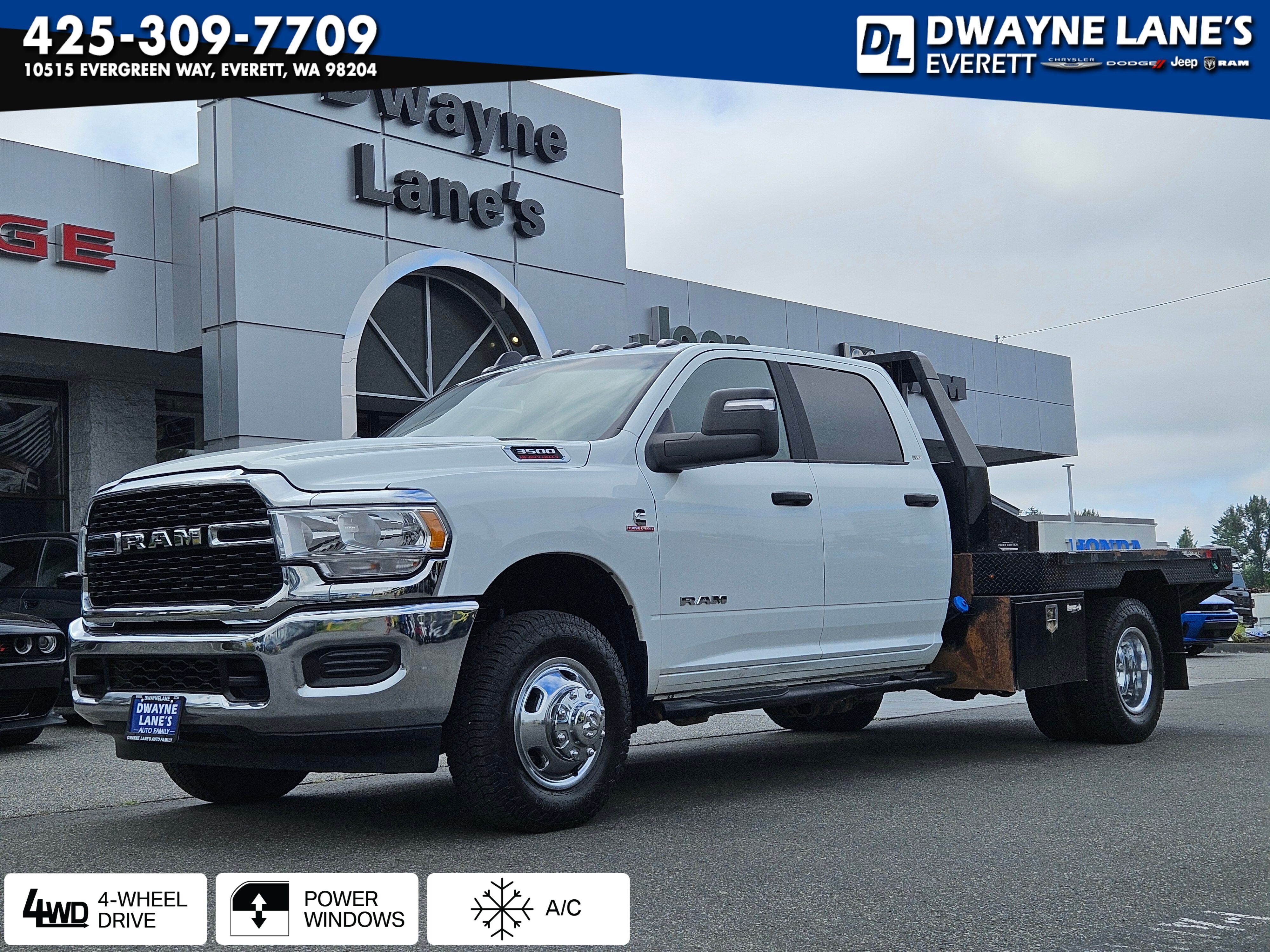Bright White Clearcoat 2024 RAM 3500 Chassis Pickup Truck Four-Wheel Drive 6-Speed Automatic