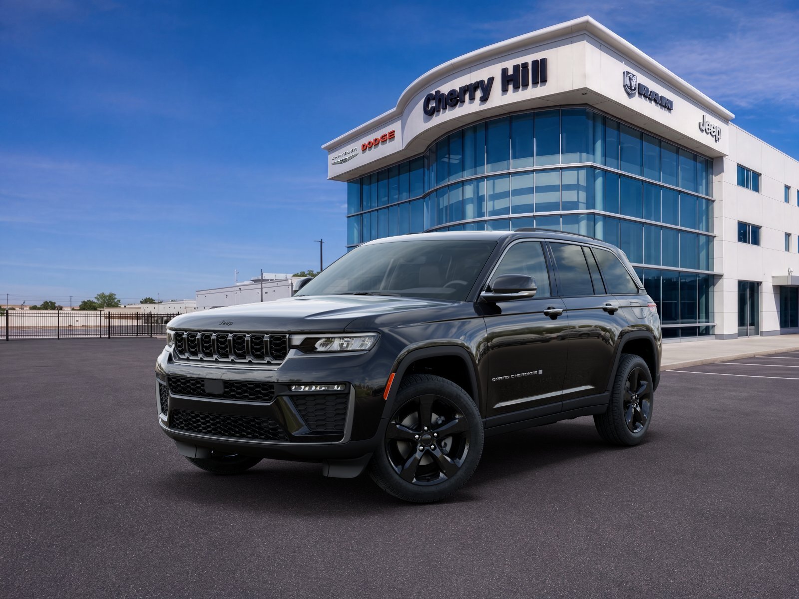 Diamond Black Crystal Pearlcoat 2026 Jeep Grand Cherokee SUV / Crossover Four-Wheel Drive 8-Speed Automatic