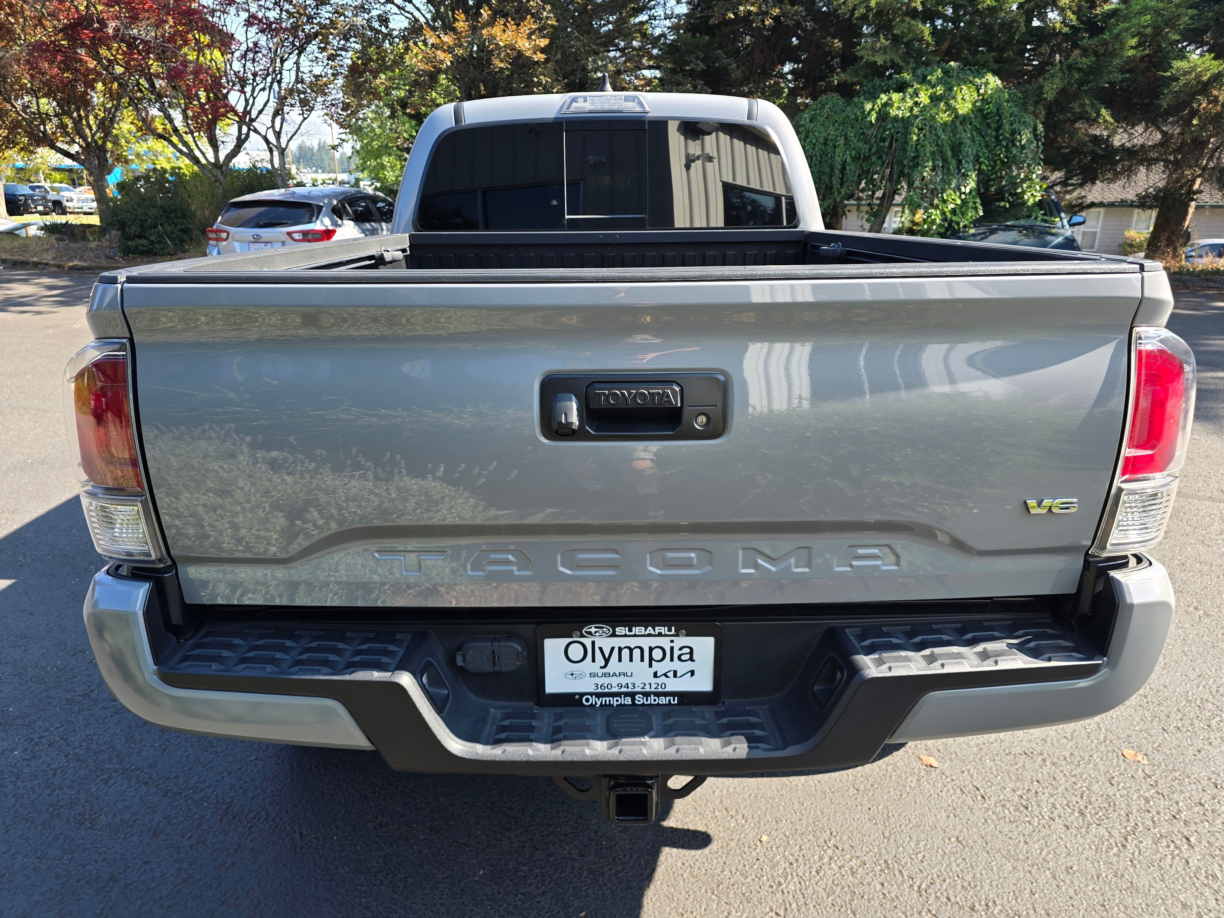 Used 2021  Toyota SR5 image 5