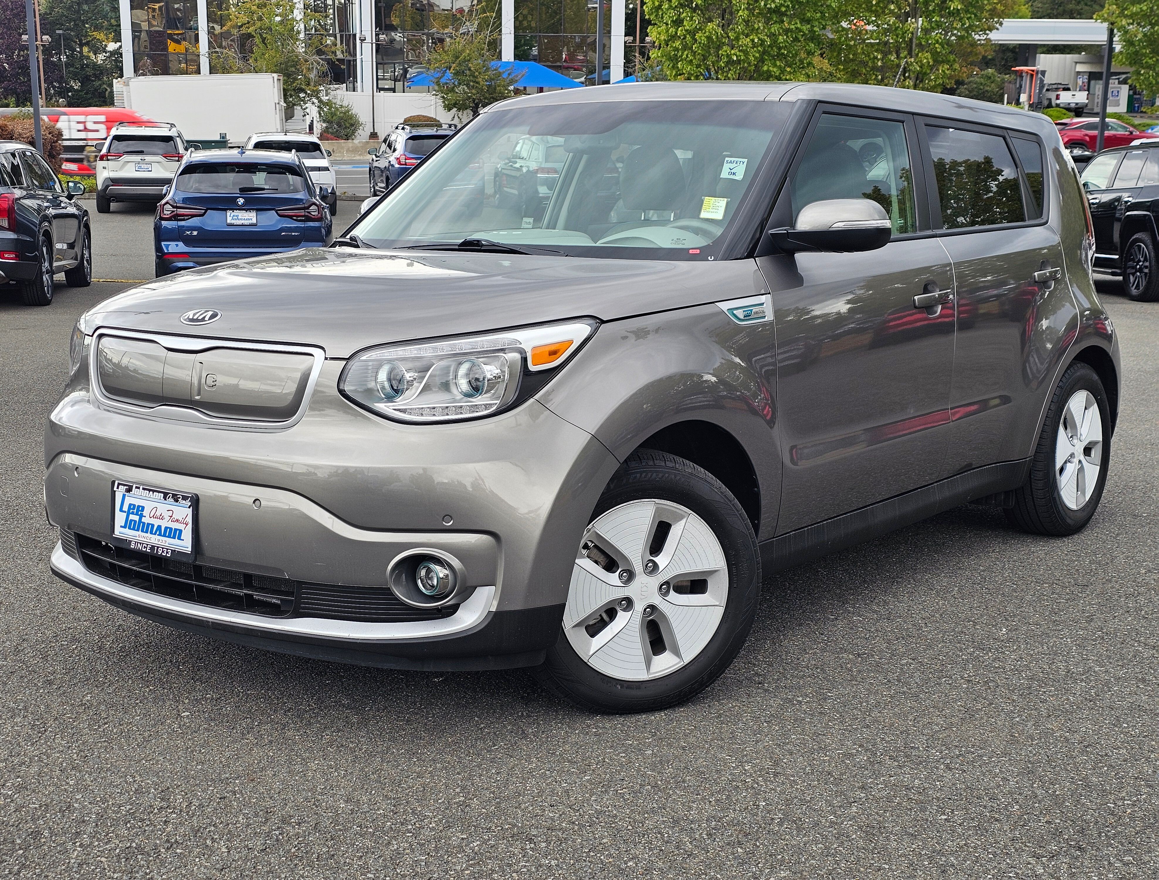 Titanium Gray Metallic 2016 Kia Soul EV Wagon Front-Wheel Drive 1-Speed Automatic