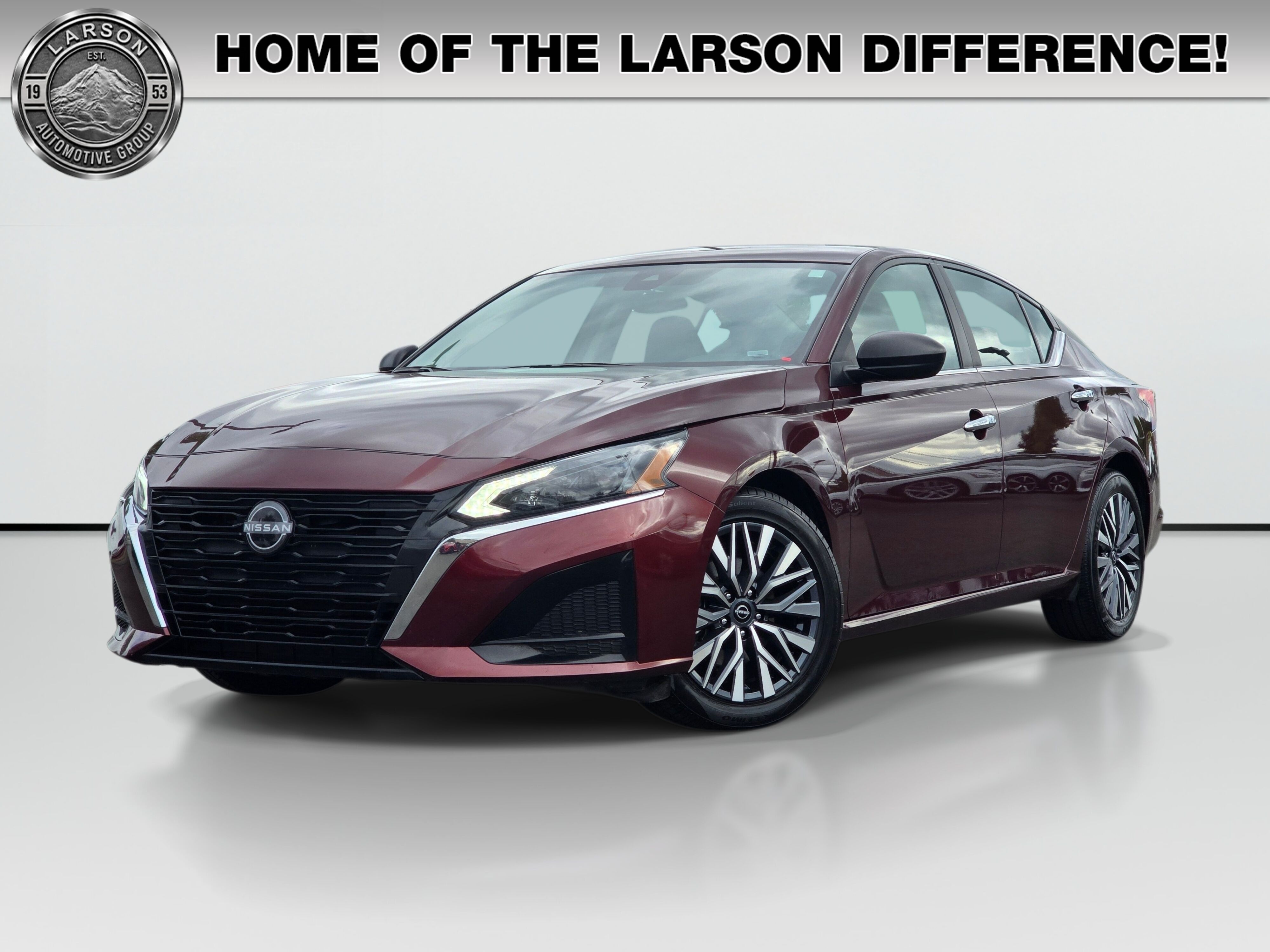 Garnet Pearl Metallic 2025 Nissan Altima Sedan Front-Wheel Drive Continuously Variable Transmission