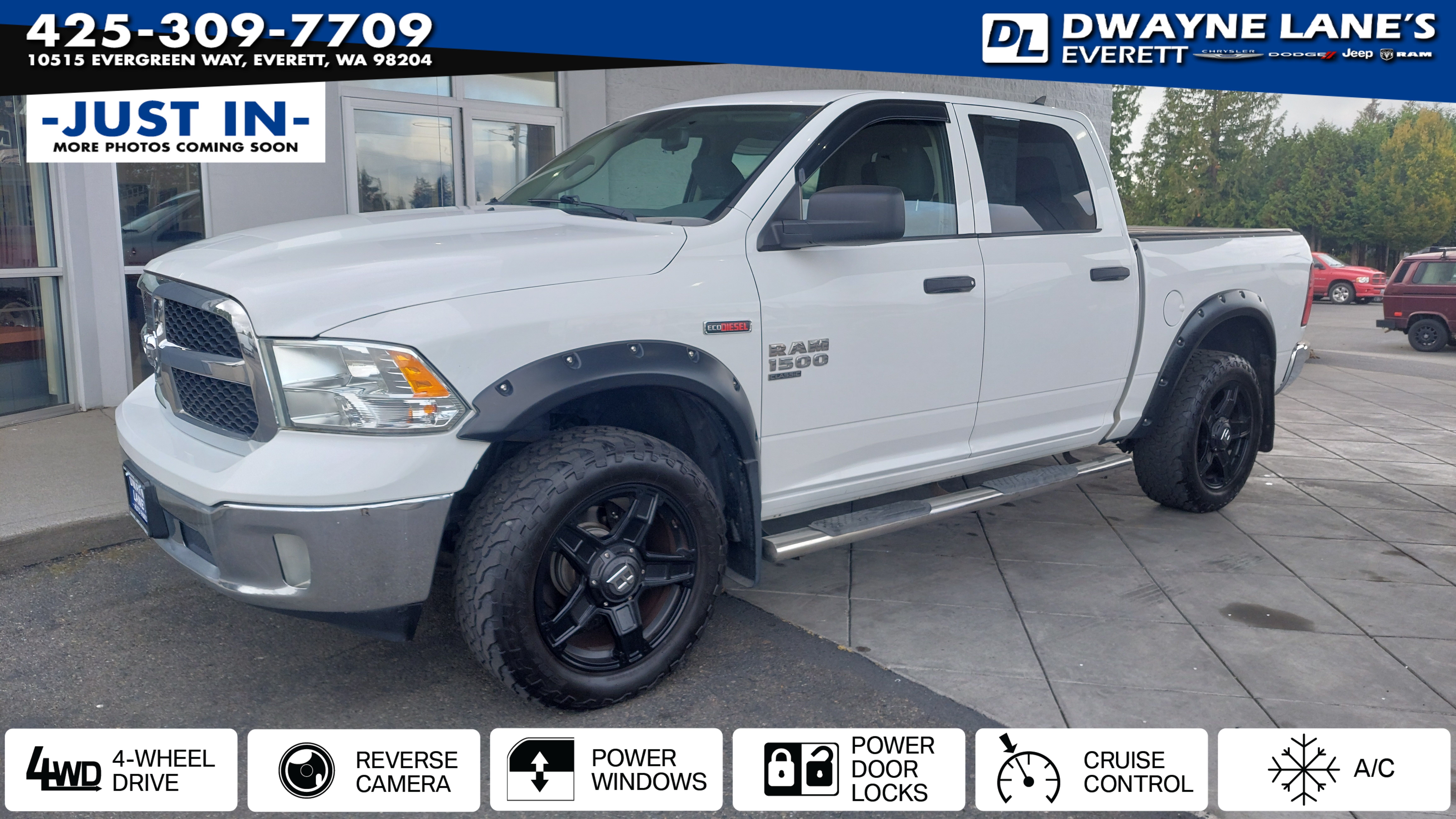 Bright White Clearcoat 2019 RAM 1500 Pickup Truck Four-Wheel Drive 8-Speed Automatic
