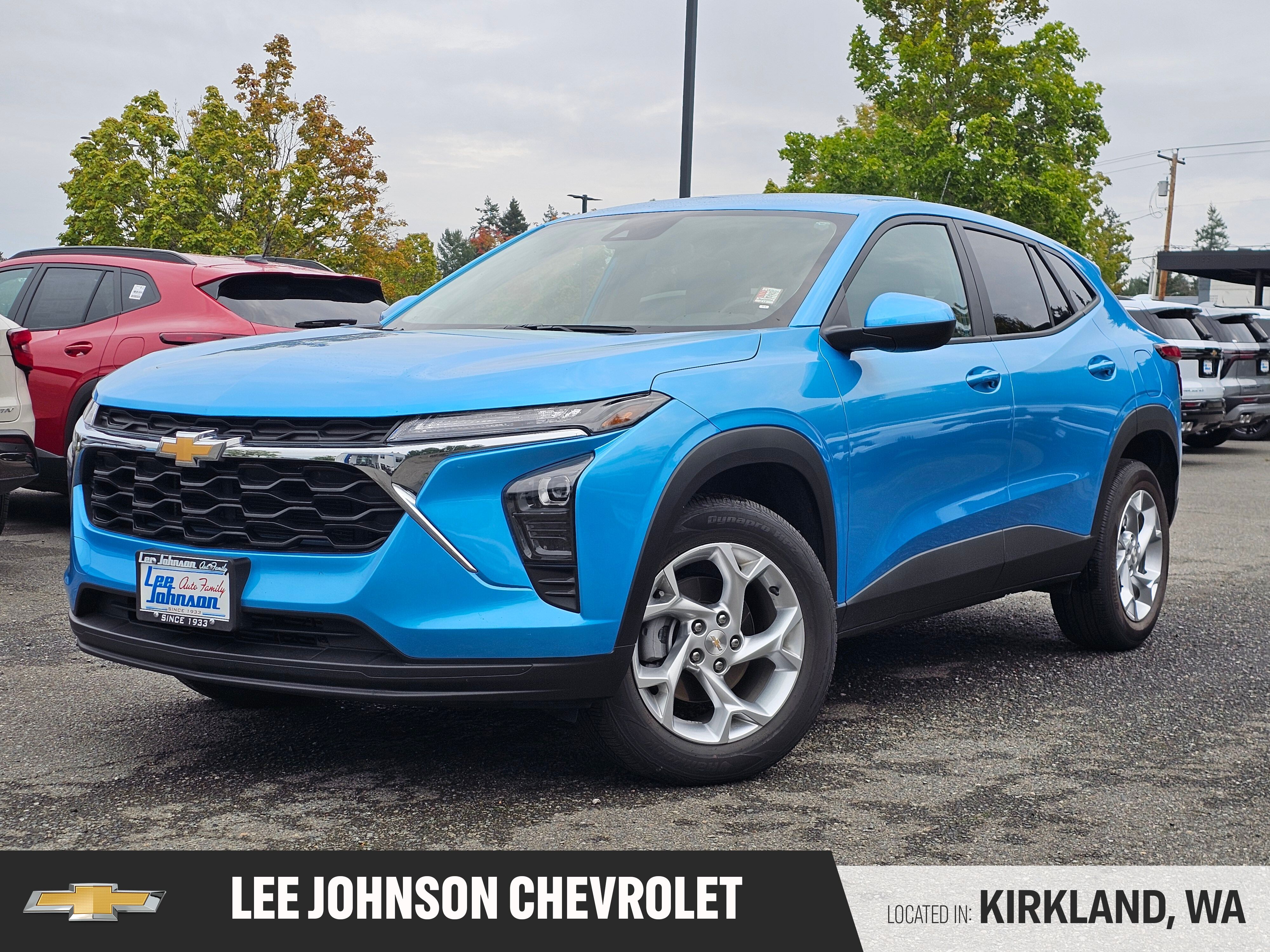Marina Blue Metallic 2025 Chevrolet Trax SUV / Crossover Front-Wheel Drive 6-Speed Automatic