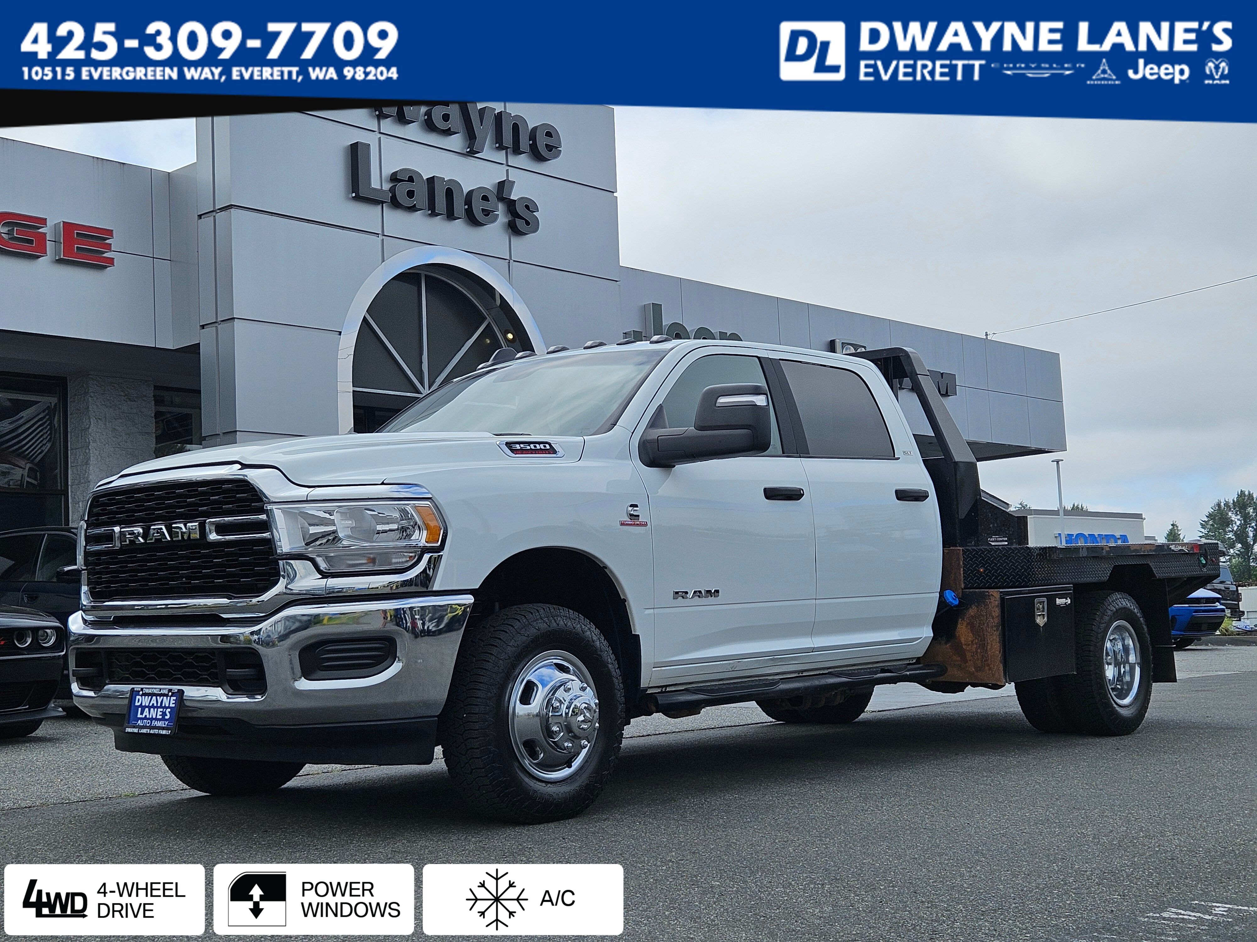 Bright White Clearcoat 2024 RAM 3500 Chassis Pickup Truck Four-Wheel Drive 6-Speed Automatic