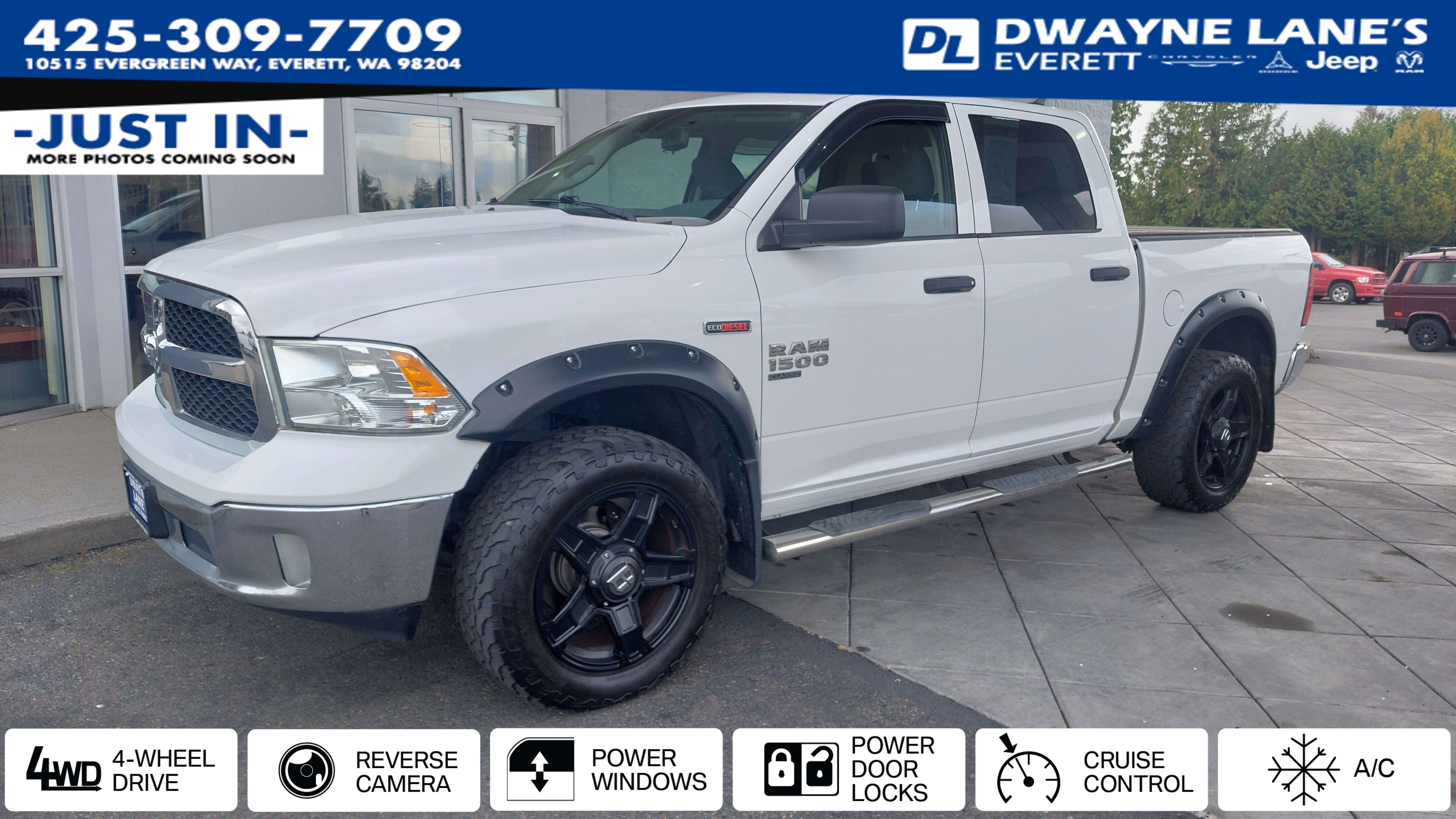 Bright White Clearcoat 2019 RAM 1500 Pickup Truck Four-Wheel Drive 8-Speed Automatic