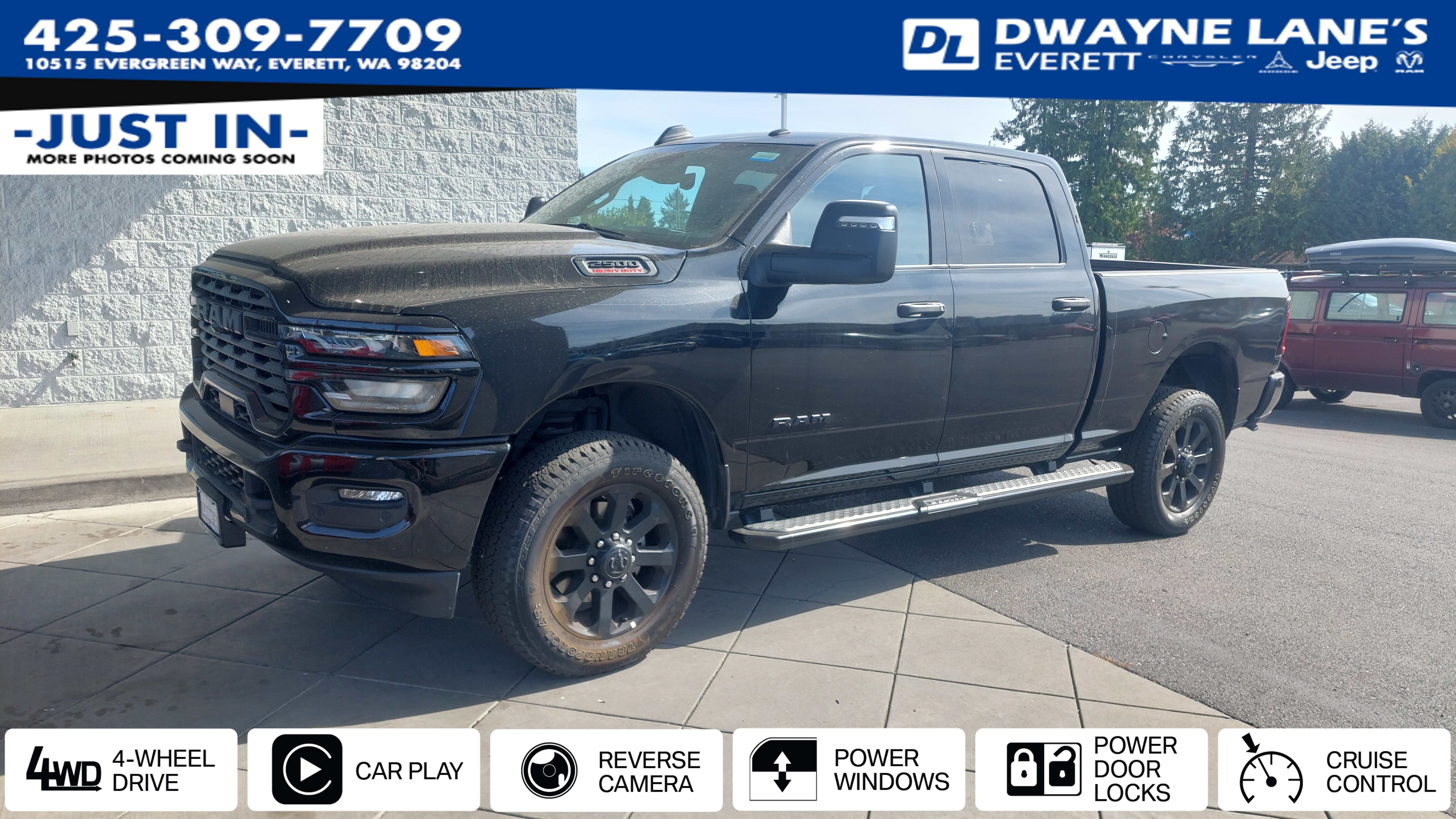 Diamond Black Crystal Pearlcoat 2026 RAM 2500 Pickup Truck Four-Wheel Drive 8-Speed Automatic